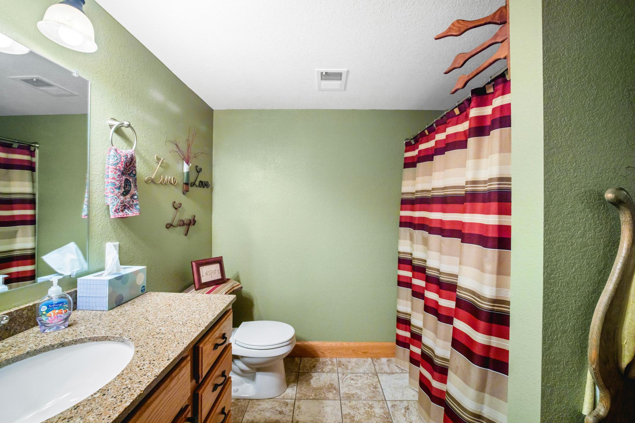 2004 single family home for sale at 19605 Jigsaw Drive in Park Rapids, MN — 2 bed, 3 bath (photo 31 of 57)