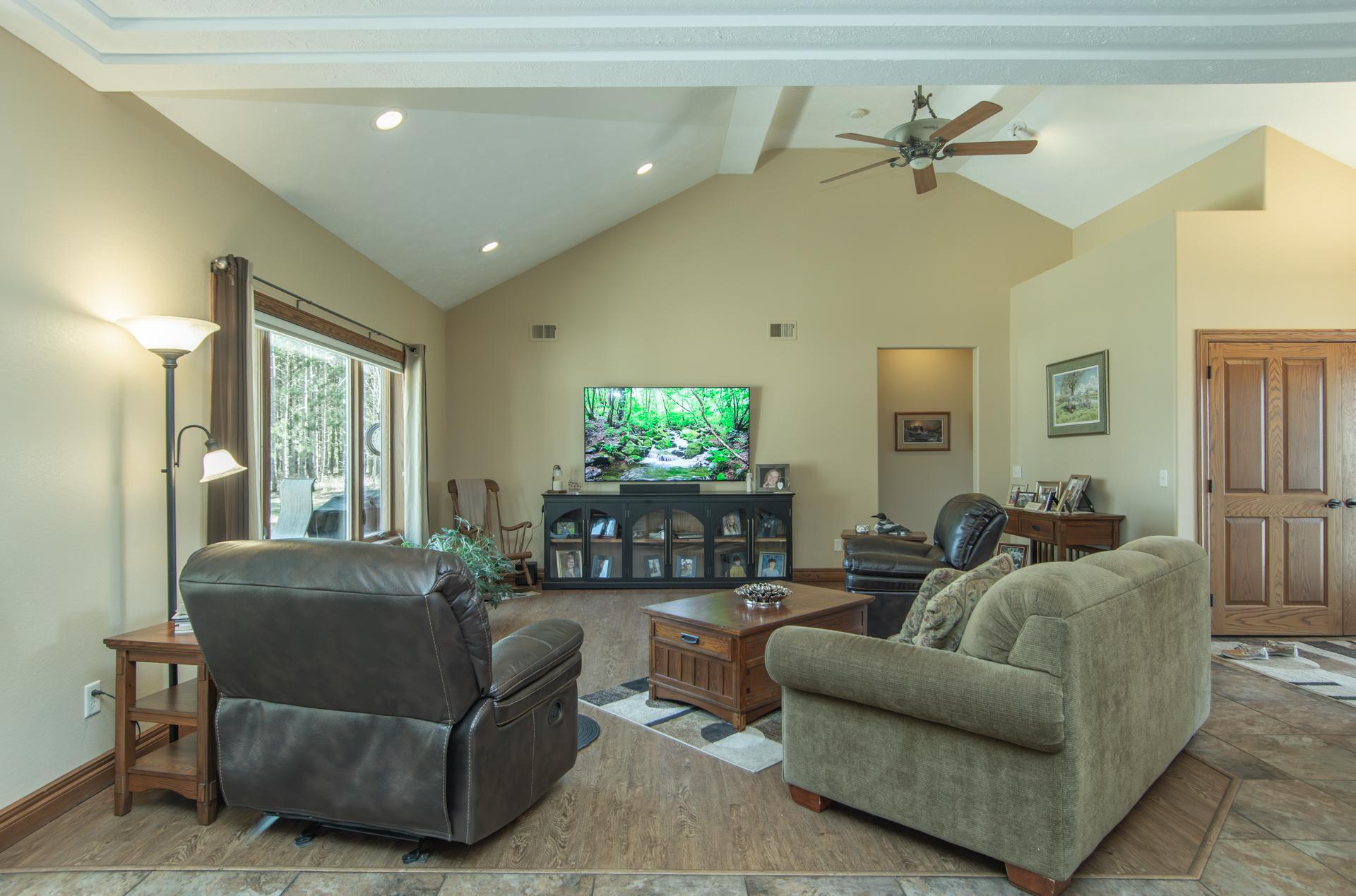 12372 Airport Road, Staples MN 56479 - Photo 13 of 41