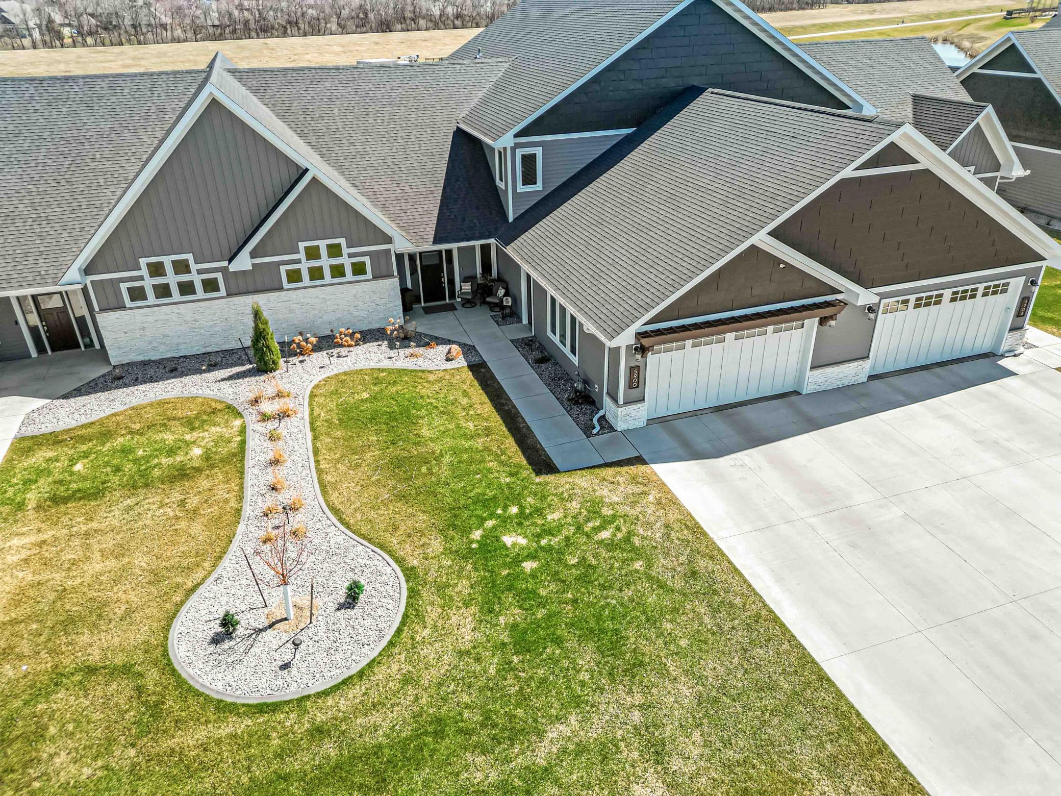 2021 townhouse for sale at 5900 31st Street S in Fargo, ND — 3 bed, 3 bath (photo 2 of 68)