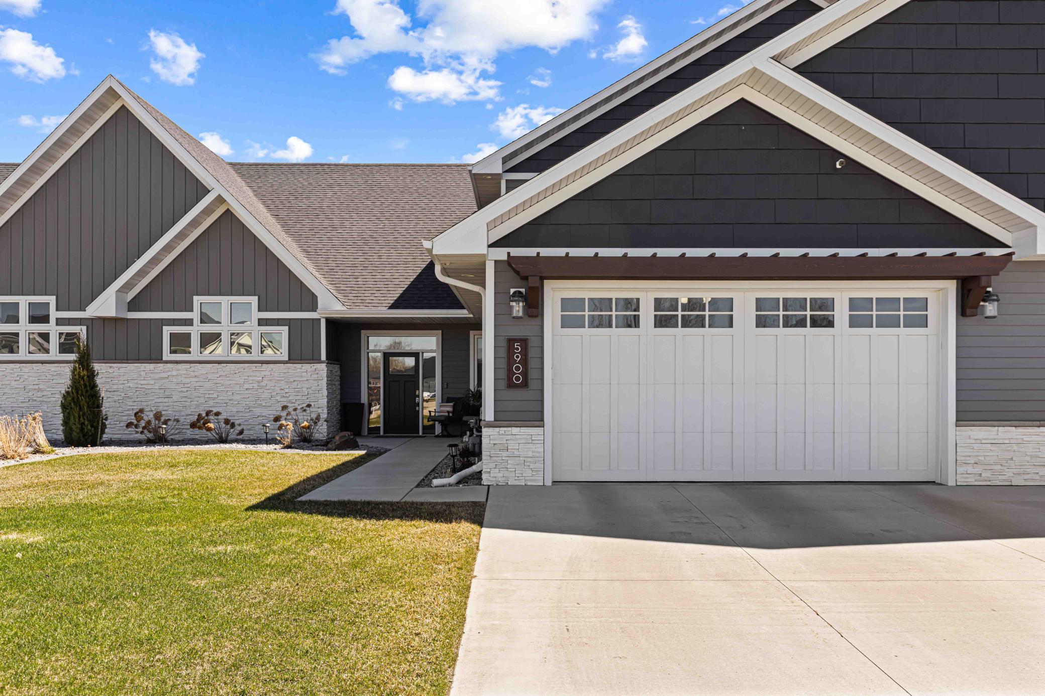 2021 townhouse for sale at 5900 31st Street S in Fargo, ND — 3 bed, 3 bath (photo 14 of 68)