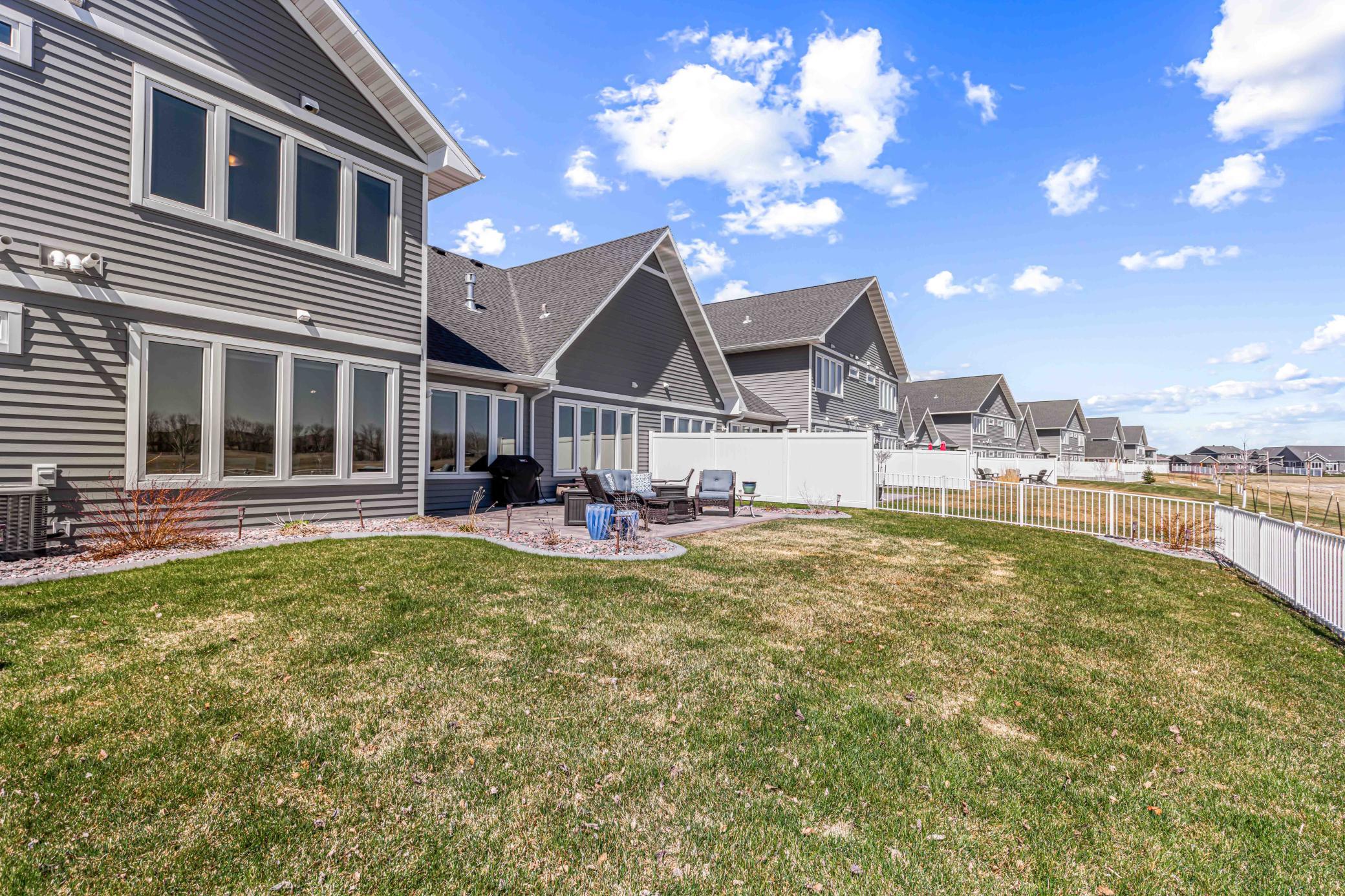 2021 townhouse for sale at 5900 31st Street S in Fargo, ND — 3 bed, 3 bath (photo 19 of 68)