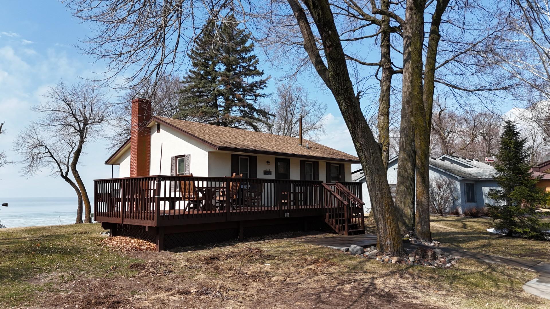 1970 single family home for sale at 19177 328th Avenue in Isle, MN — 2 bed, 2 bath (photo 2 of 62)