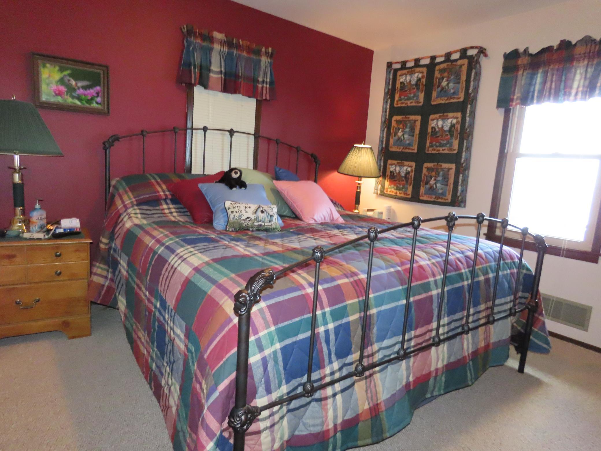 1970 single family home for sale at 19177 328th Avenue in Isle, MN — 2 bed, 2 bath (photo 10 of 62)