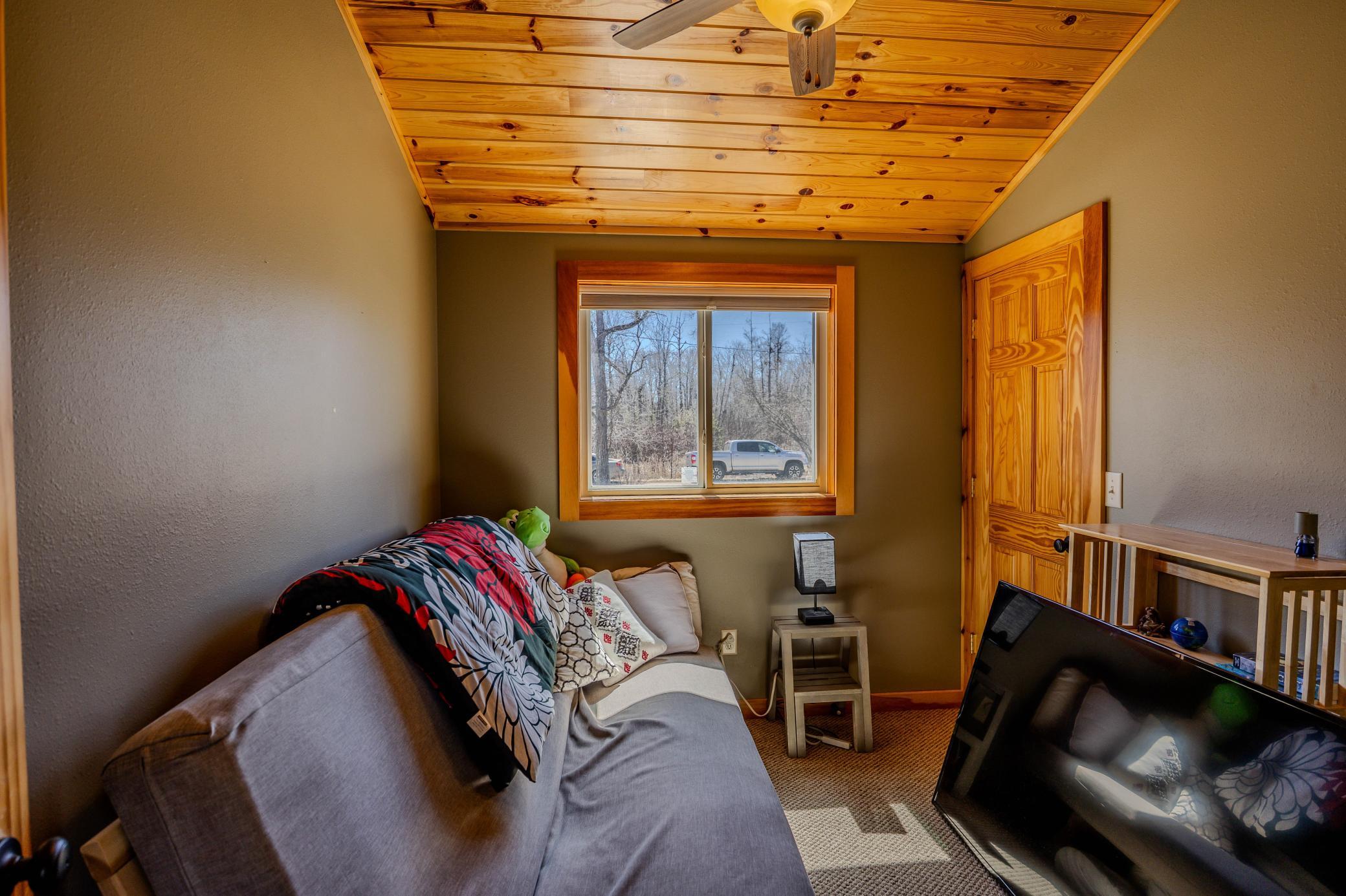 1975 single family home for sale at 46840 Foss Road in Osage, MN — 3 bed, 2 bath (photo 12 of 24)