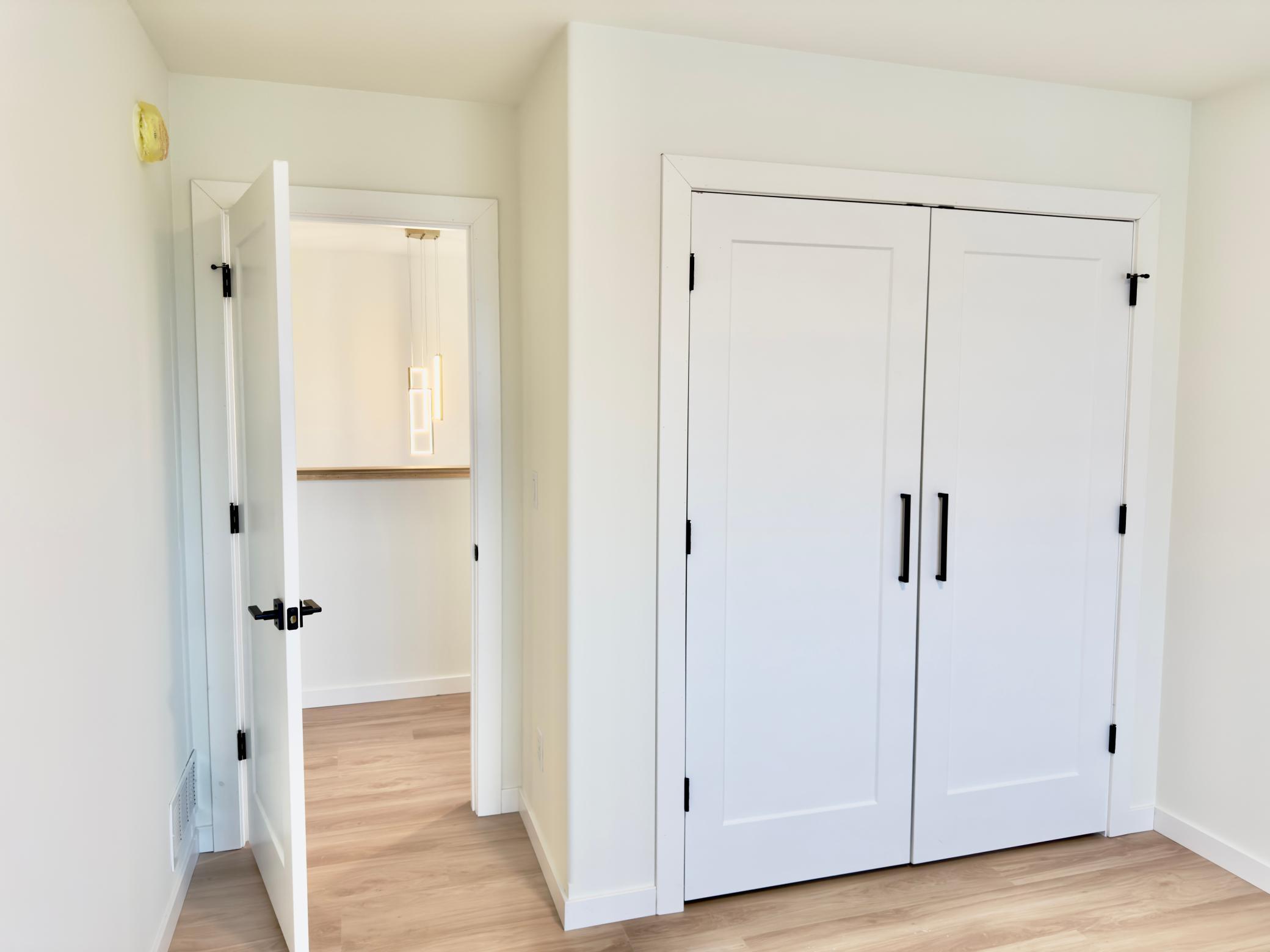 2026 single family home for sale at 1002 Albert Drive W in West Fargo, ND — 3 bed, 3 bath (photo 10 of 13)