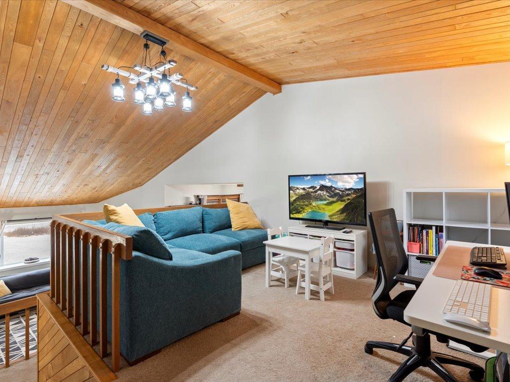 1986 single family home for sale at 67161 348th Place in Hill City, MN — 3 bed, 2 bath (photo 12 of 38)