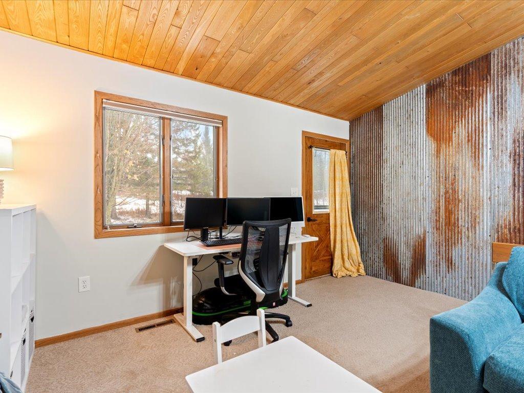 1986 single family home for sale at 67161 348th Place in Hill City, MN — 3 bed, 2 bath (photo 14 of 38)