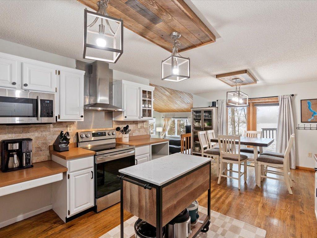 1986 single family home for sale at 67161 348th Place in Hill City, MN — 3 bed, 2 bath (photo 6 of 38)
