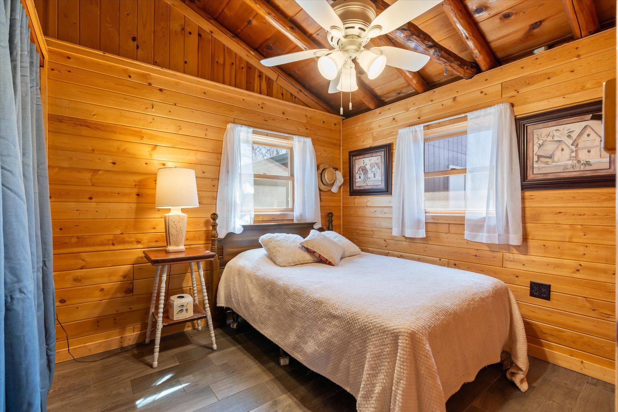 1965 single family home for sale at 30355 N Birchwood Drive in Breezy Point, MN — 3 bed, 1 bath (photo 13 of 32)