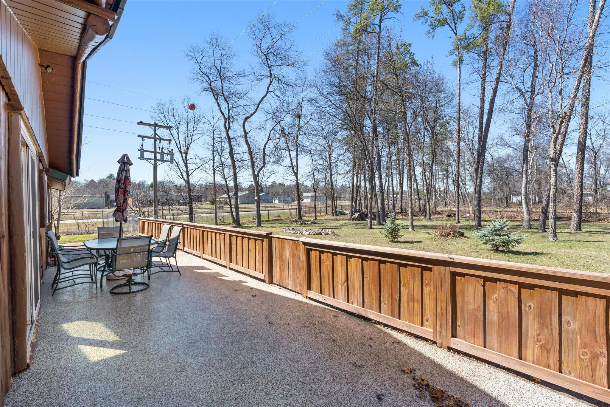 1965 single family home for sale at 30355 N Birchwood Drive in Breezy Point, MN — 3 bed, 1 bath (photo 7 of 32)