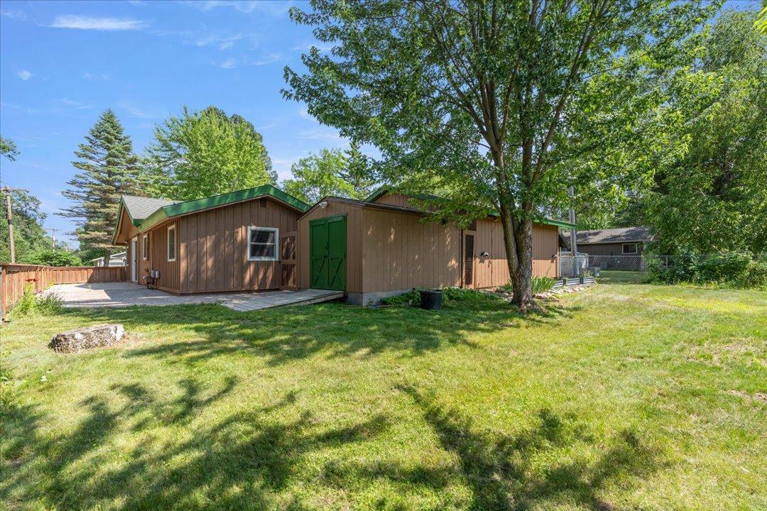1965 single family home for sale at 30355 N Birchwood Drive in Breezy Point, MN — 3 bed, 1 bath (photo 32 of 34)