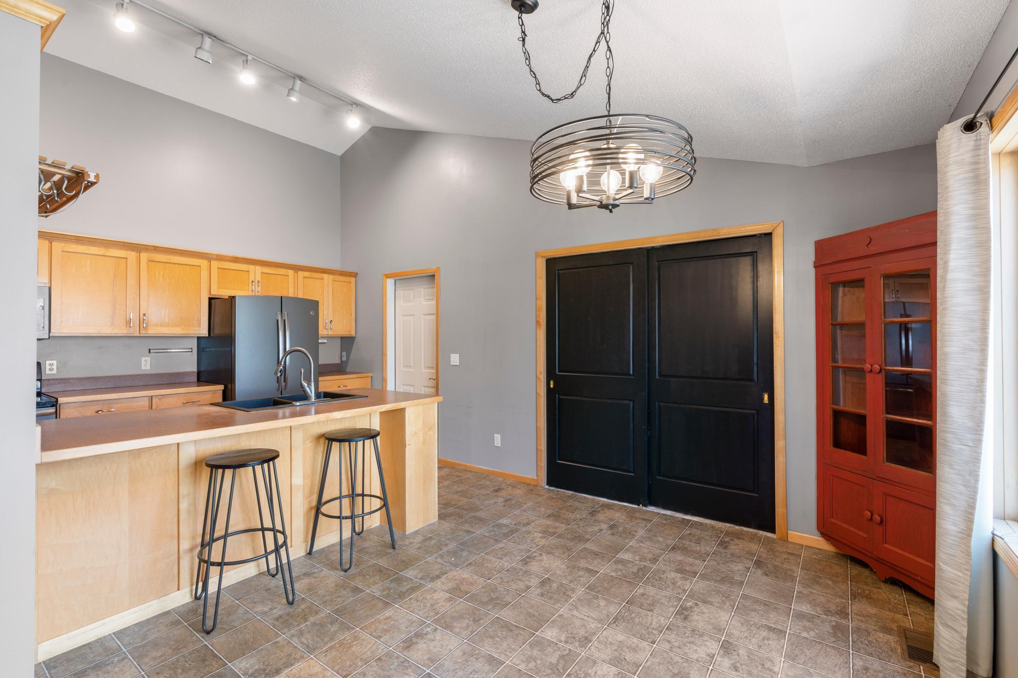 13910 Cherrywood Drive, Baxter MN 56425 - Photo 4 of 40