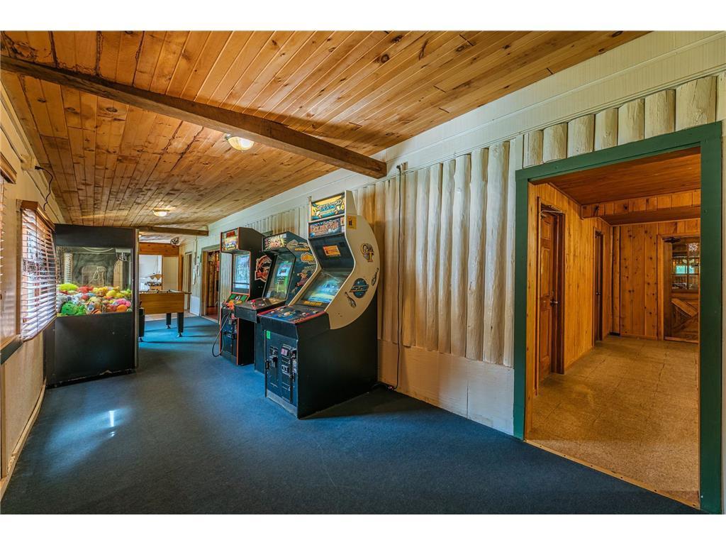 1954 single family home for sale at 49463 202 nd Place in McGregor, MN — 1 bed, 5 bath (photo 19 of 33)