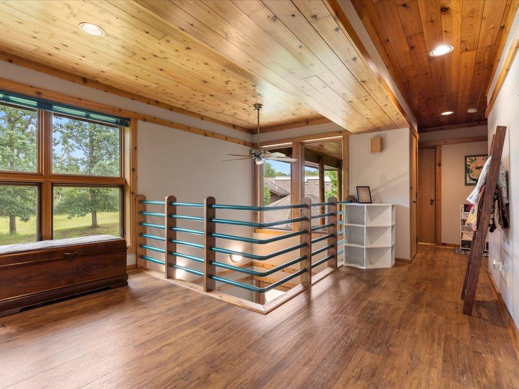 1993 single family home for sale at 27620 Island View Drive in Park Rapids, MN — 5 bed, 6 bath (photo 28 of 52)