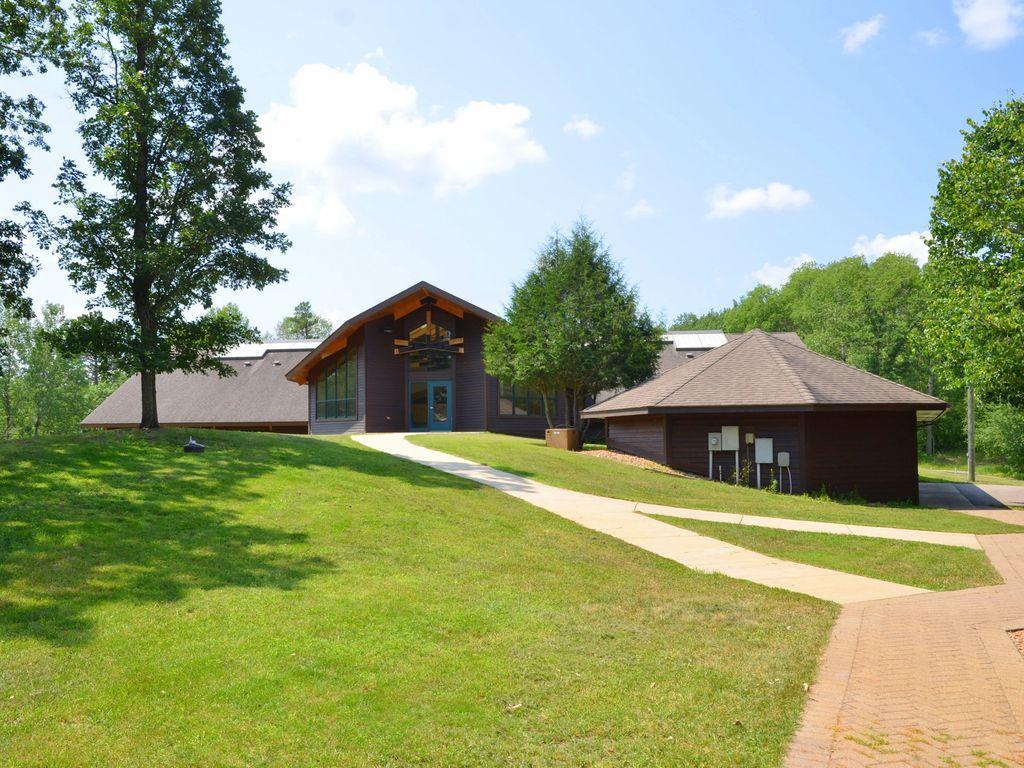 1993 single family home for sale at 27620 Island View Drive in Park Rapids, MN — 5 bed, 6 bath (photo 7 of 52)