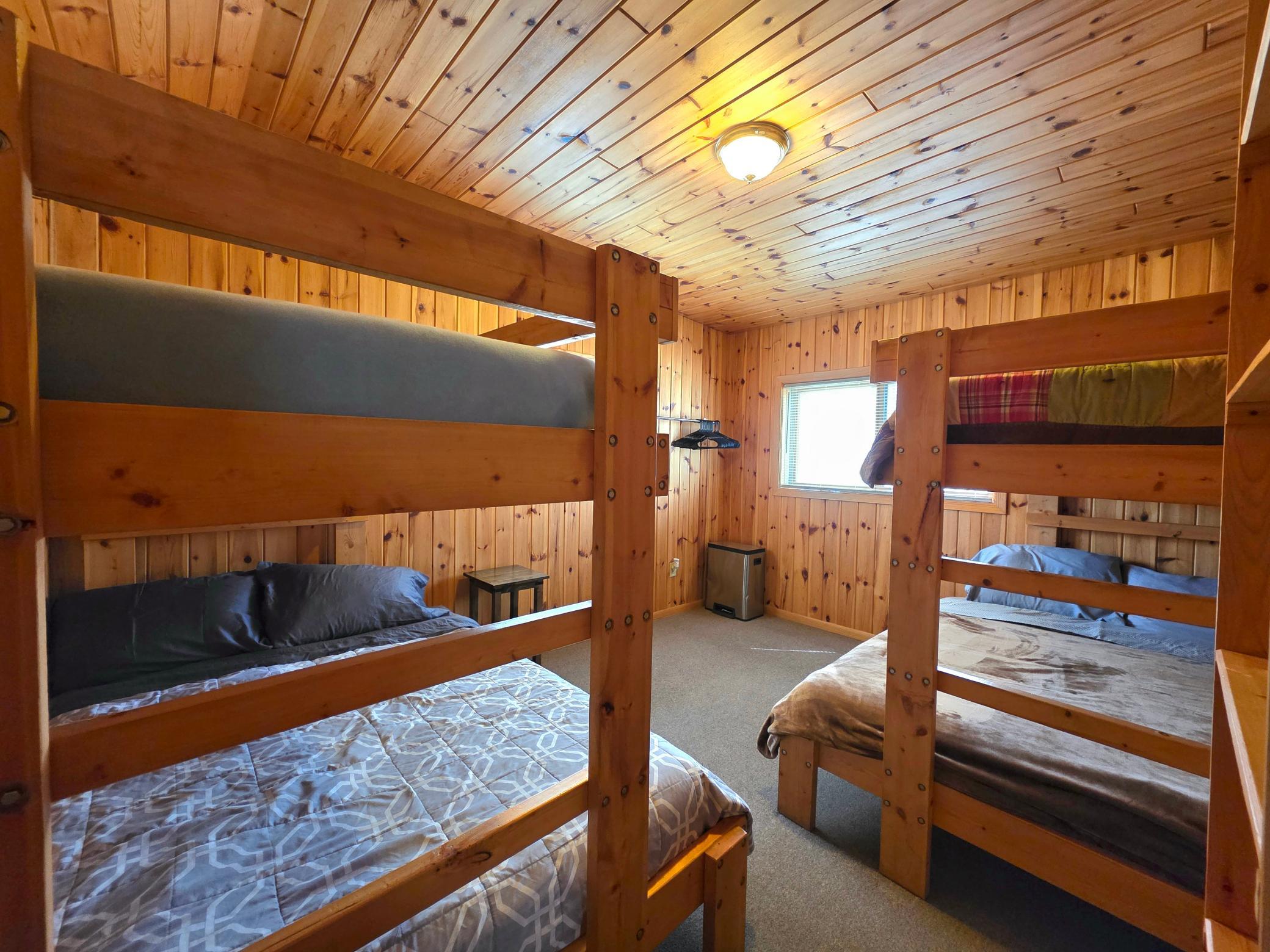 2000 single family home for sale at 2359 US Highway 10, Unit 15 in Detroit Lakes, MN — 4 bed, 2 bath (photo 20 of 27)