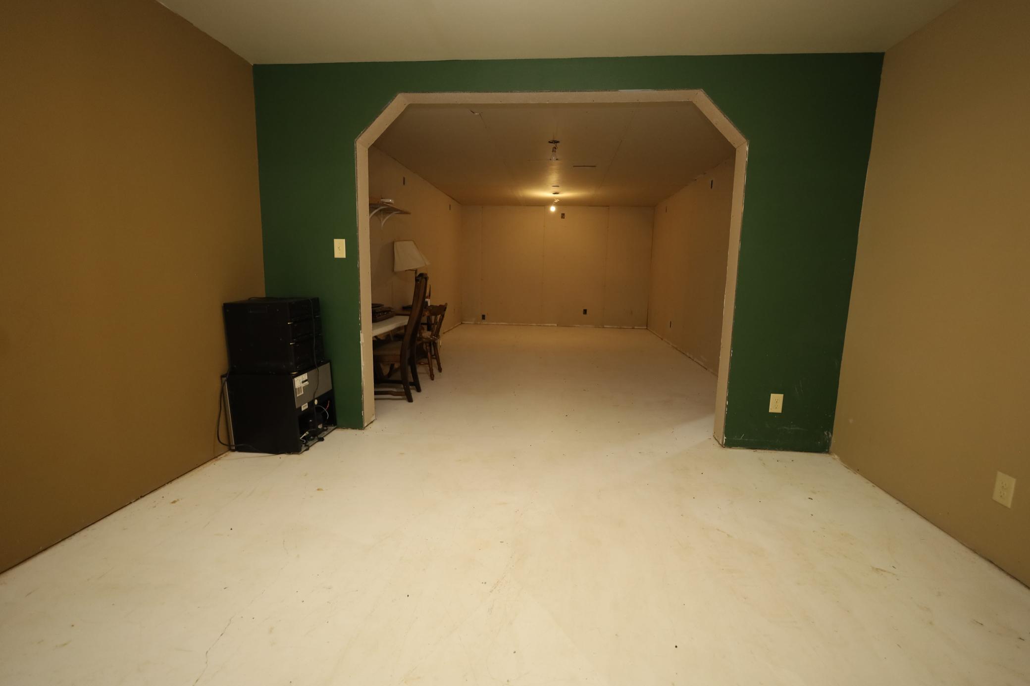 1995 single family home for sale at 205 Arnold Avenue in Portland, ND — 6 bed, 4 bath (photo 19 of 23)