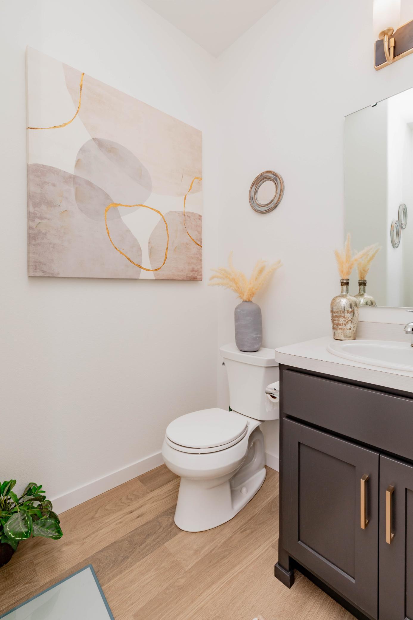 2023 single family home for sale at 1151 Marlys Drive W in West Fargo, ND — 3 bed, 3 bath (photo 17 of 42)