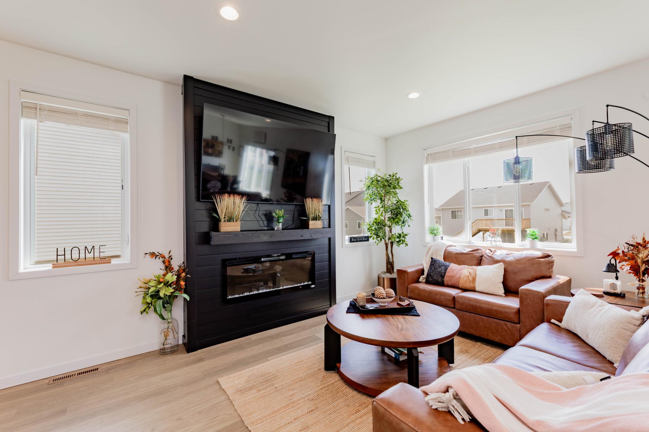 2023 single family home for sale at 1151 Marlys Drive W in West Fargo, ND — 3 bed, 3 bath (photo 7 of 42)
