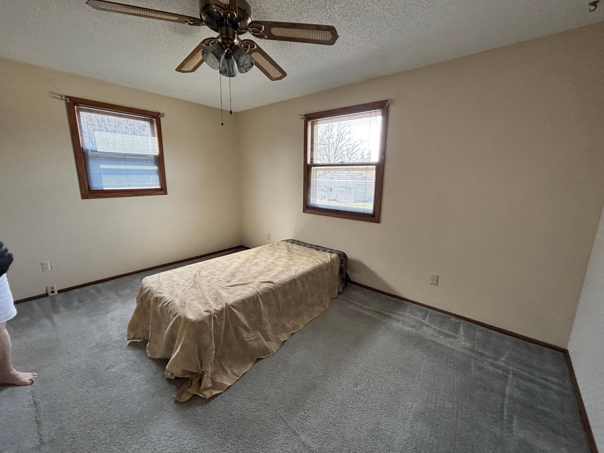 1969 single family home for sale at 804 Crocker Avenue S in Thief River Falls, MN — 4 bed, 3 bath (photo 21 of 33)