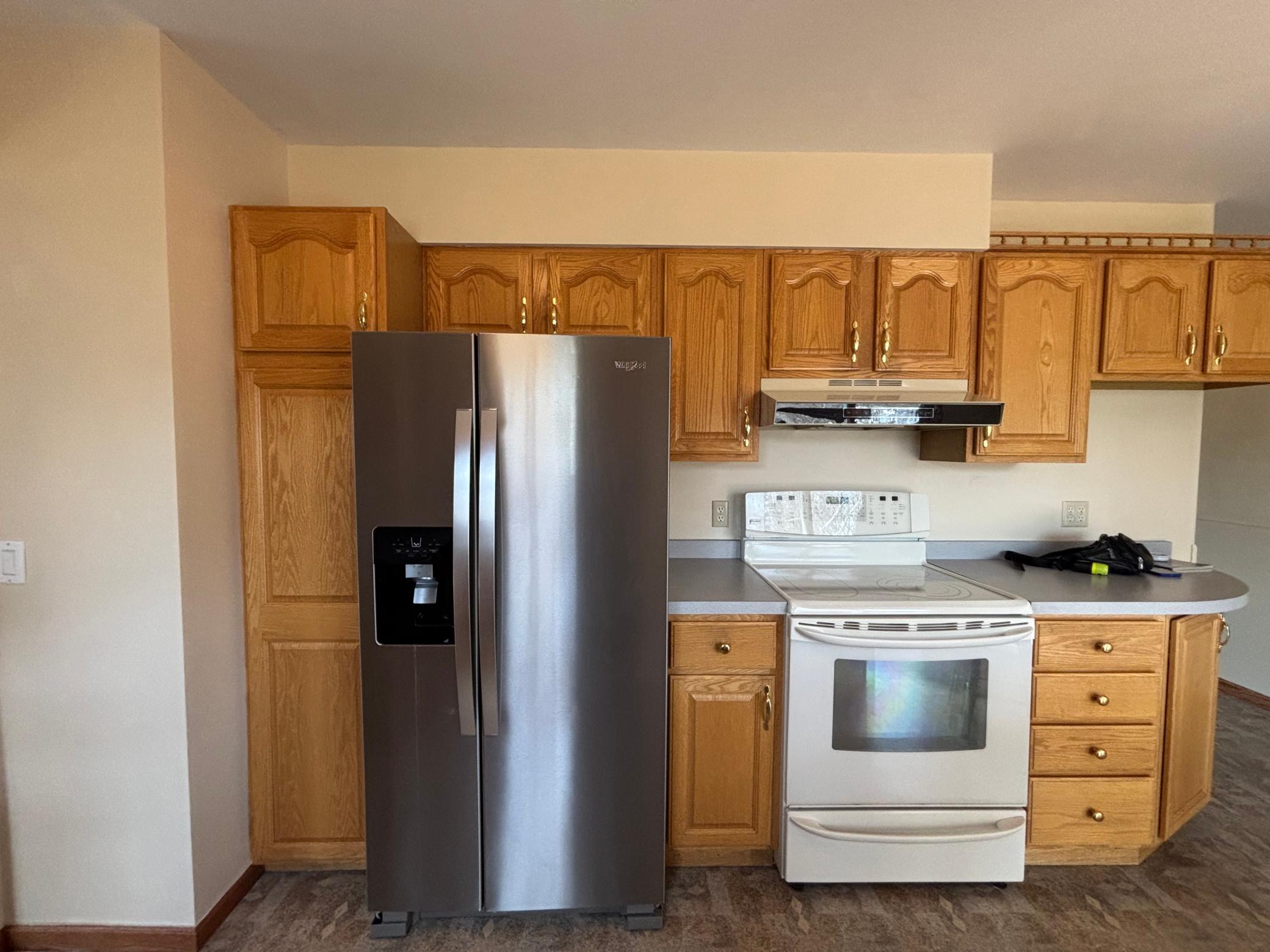 1969 single family home for sale at 804 Crocker Avenue S in Thief River Falls, MN — 4 bed, 3 bath (photo 10 of 33)