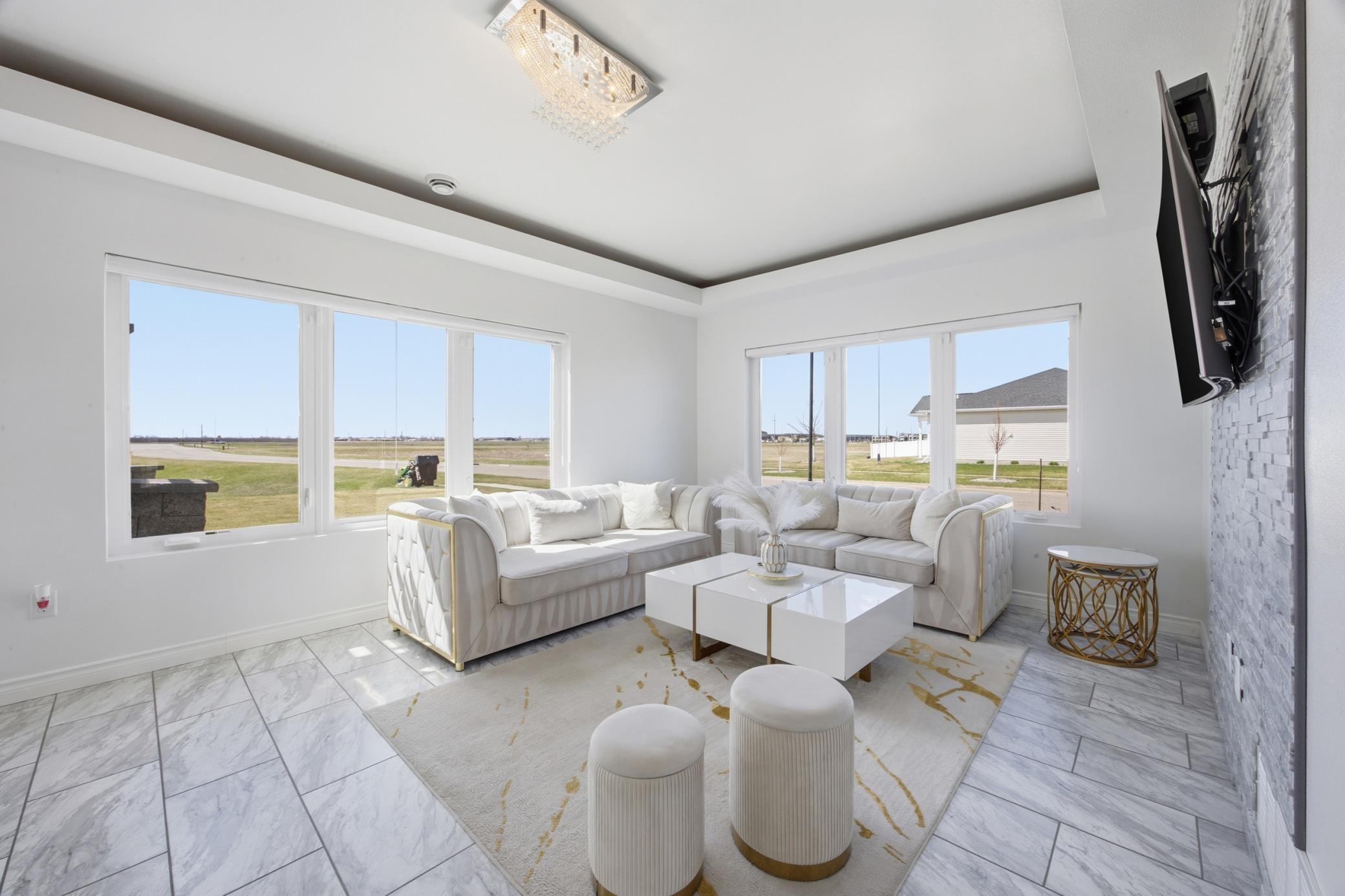 2017 single family home for sale at 5651 43rd Street S in Fargo, ND — 5 bed, 3 bath (photo 8 of 46)
