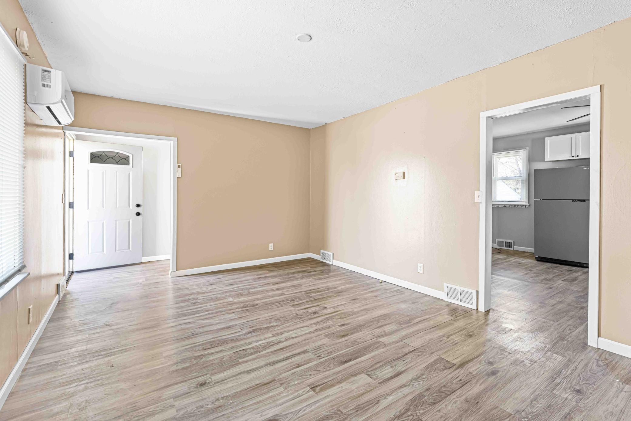 713 13th Street N, Moorhead MN 56560 - Photo 10 of 28