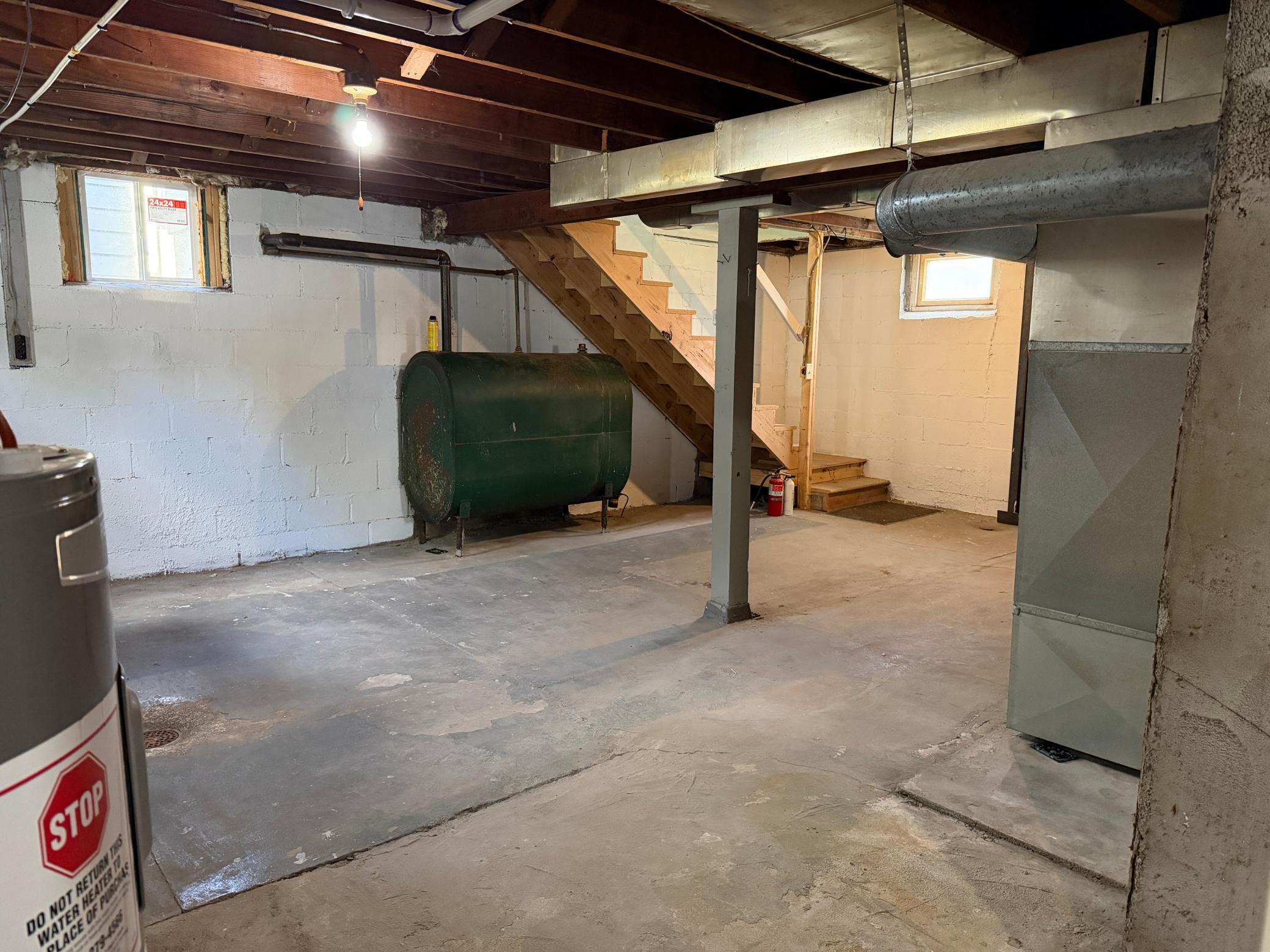 1954 single family home for sale at 713 13th Street N in Moorhead, MN — 2 bed, 1 bath (photo 25 of 32)