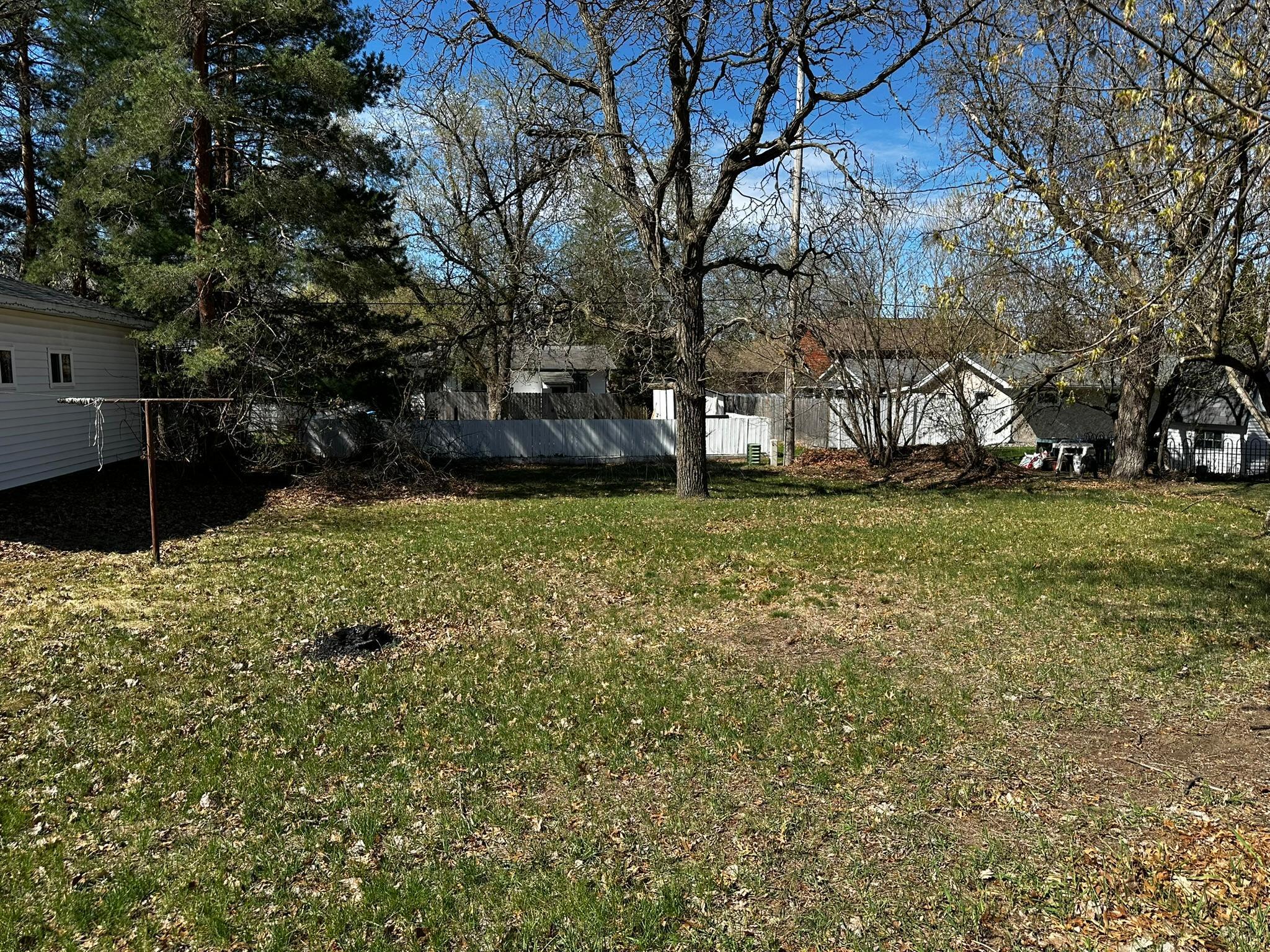 1908 single family home for sale at 206 SW 7th Street in Brainerd, MN — 1 bed, 1 bath (photo 5 of 11)