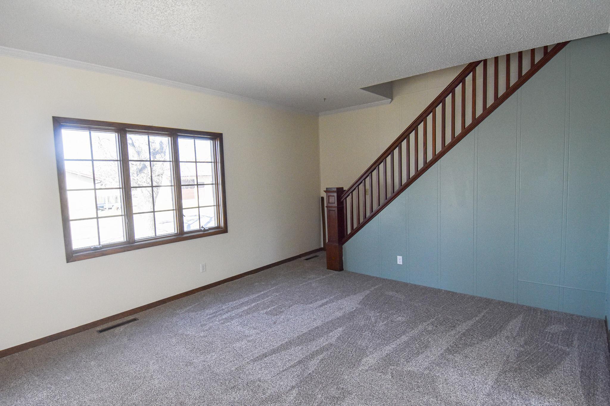 1969 single family home for sale at 203 E Fletcher Avenue in Warren, MN — 4 bed, 3 bath (photo 15 of 57)