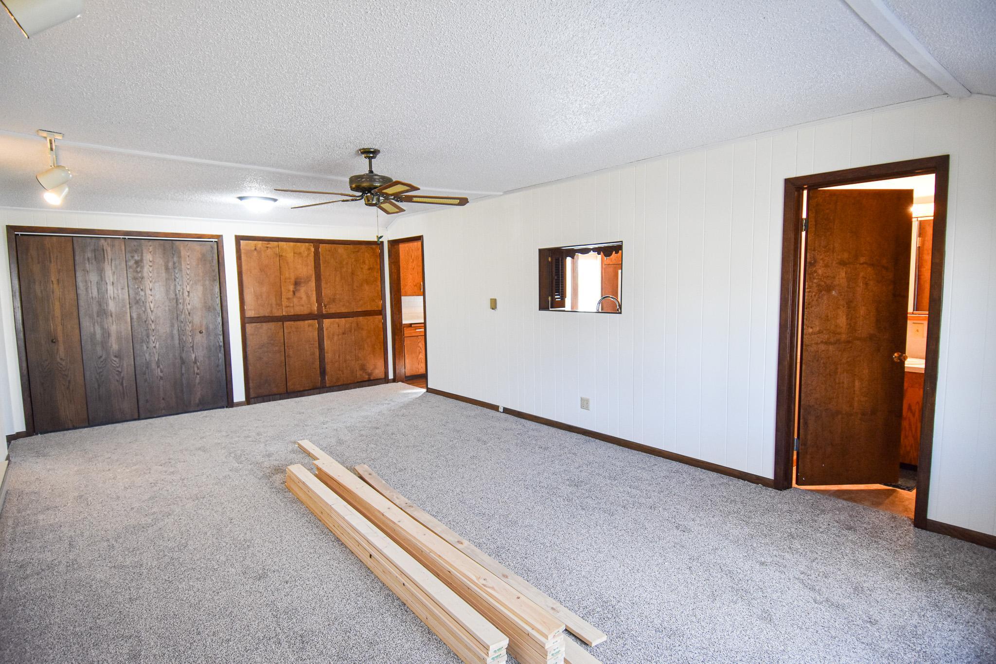 1969 single family home for sale at 203 E Fletcher Avenue in Warren, MN — 4 bed, 3 bath (photo 30 of 57)