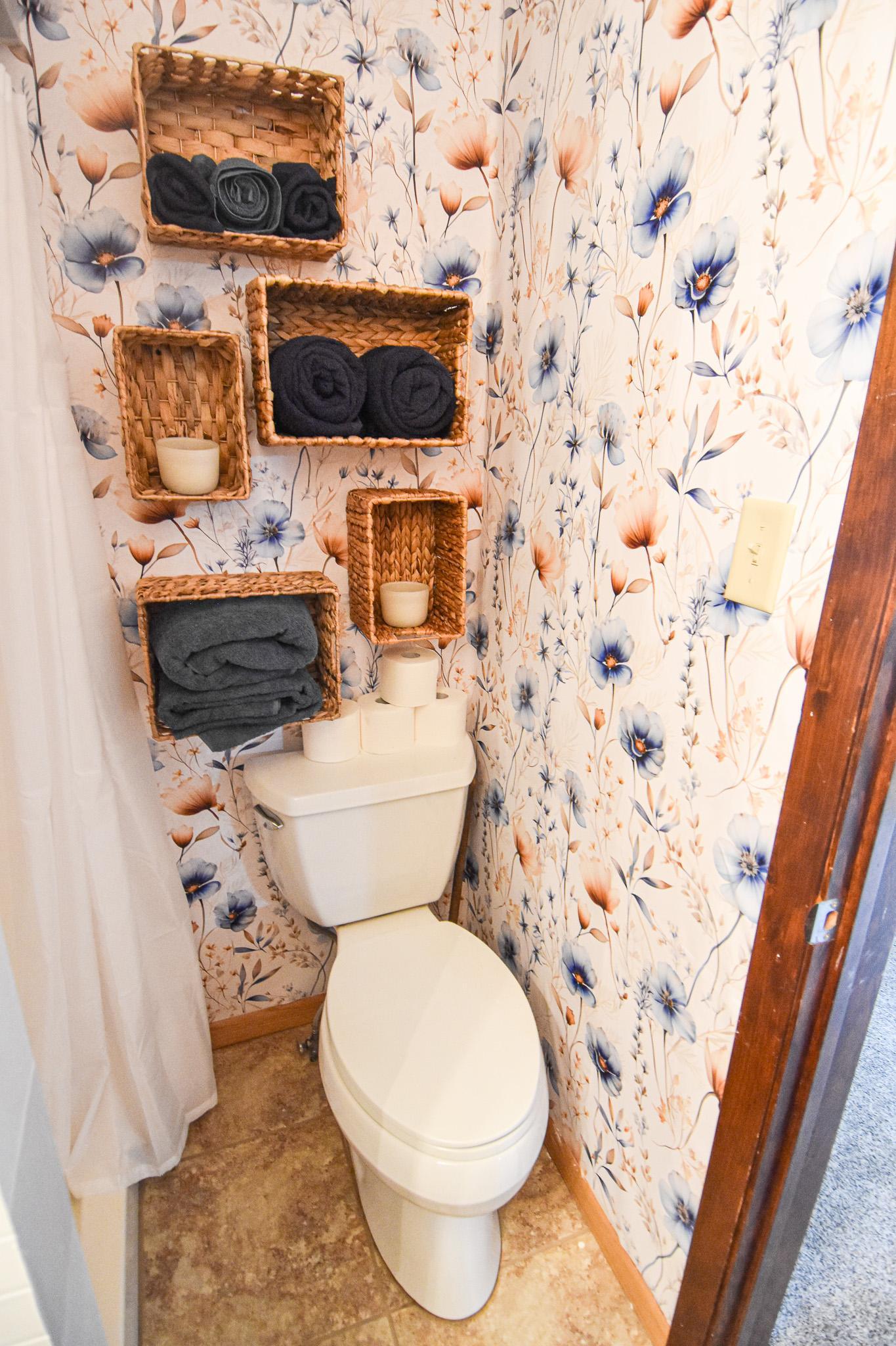 1969 single family home for sale at 203 E Fletcher Avenue in Warren, MN — 4 bed, 3 bath (photo 34 of 57)