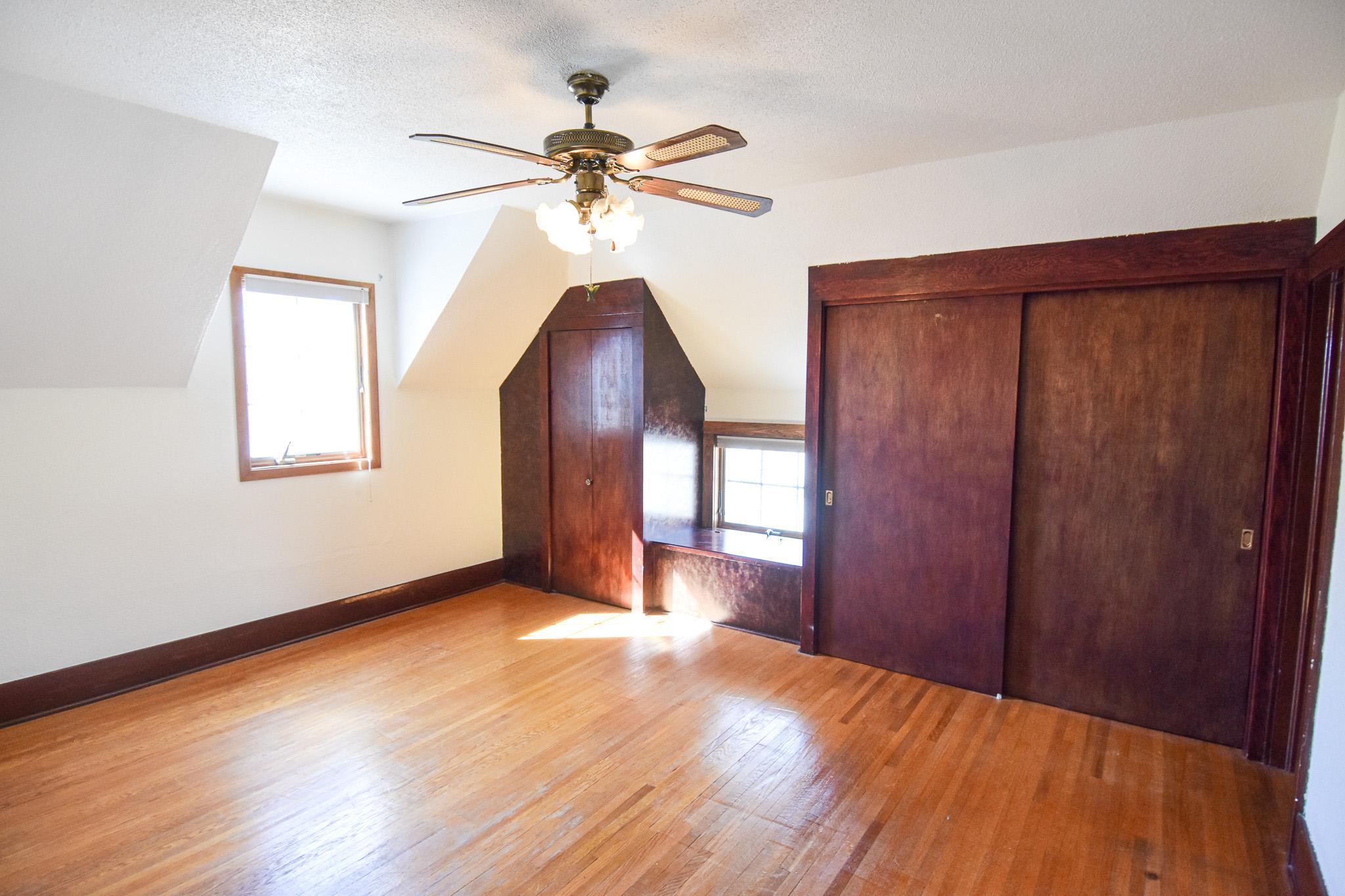 1969 single family home for sale at 203 E Fletcher Avenue in Warren, MN — 4 bed, 3 bath (photo 47 of 57)