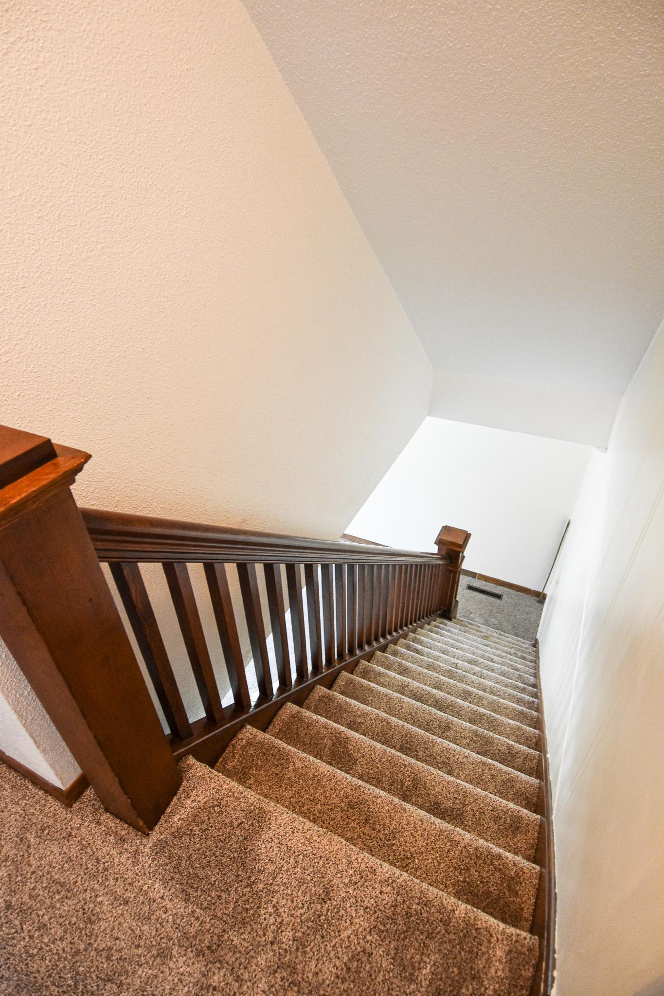 1969 single family home for sale at 203 E Fletcher Avenue in Warren, MN — 4 bed, 3 bath (photo 51 of 57)