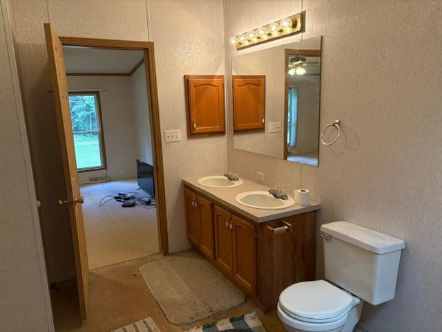 1997 single family home for sale at 7869 Lunar Lane in Pequot Lakes, MN — 3 bed, 2 bath (photo 20 of 31)