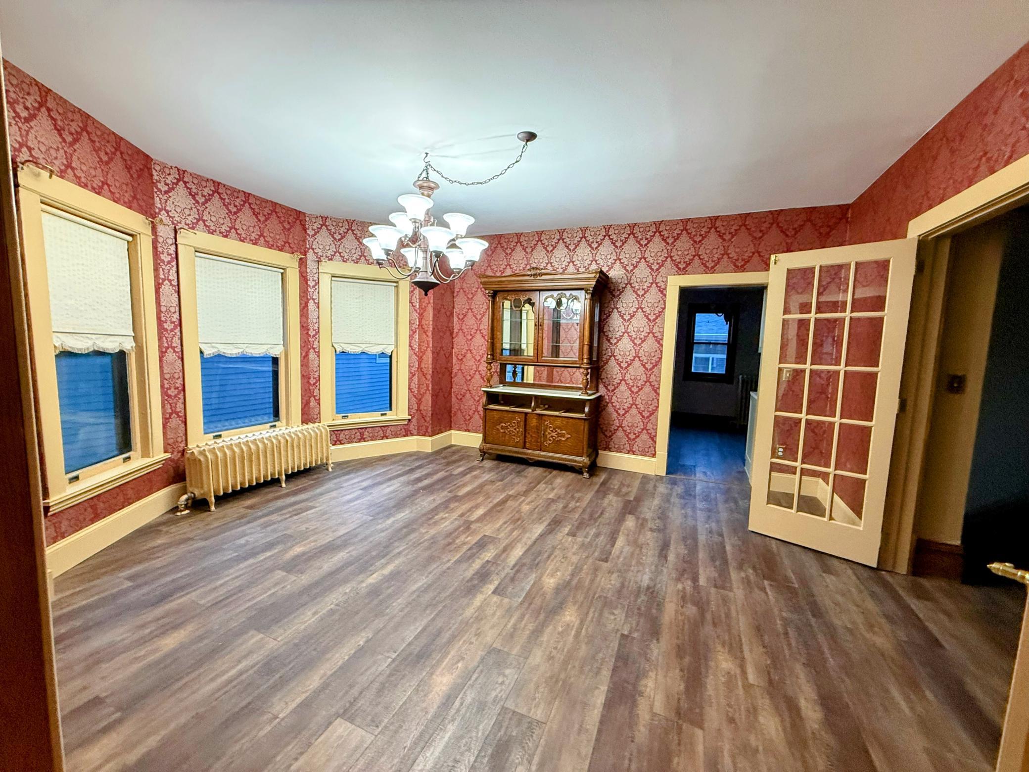 1920 single family home for sale at 712 Burke Avenue in Harvey, ND — 3 bed, 2 bath (photo 12 of 41)