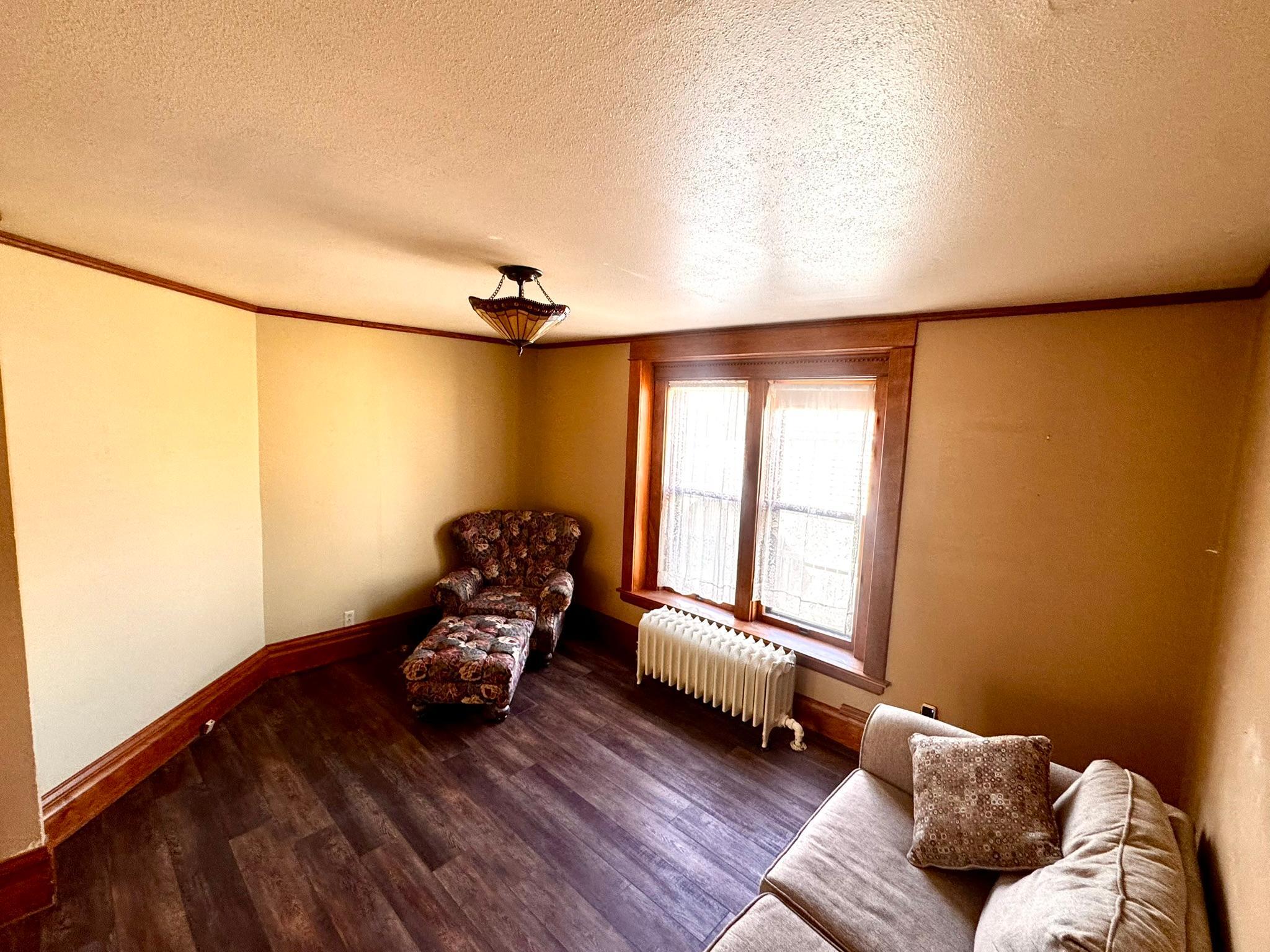 1920 single family home for sale at 712 Burke Avenue in Harvey, ND — 3 bed, 2 bath (photo 18 of 41)