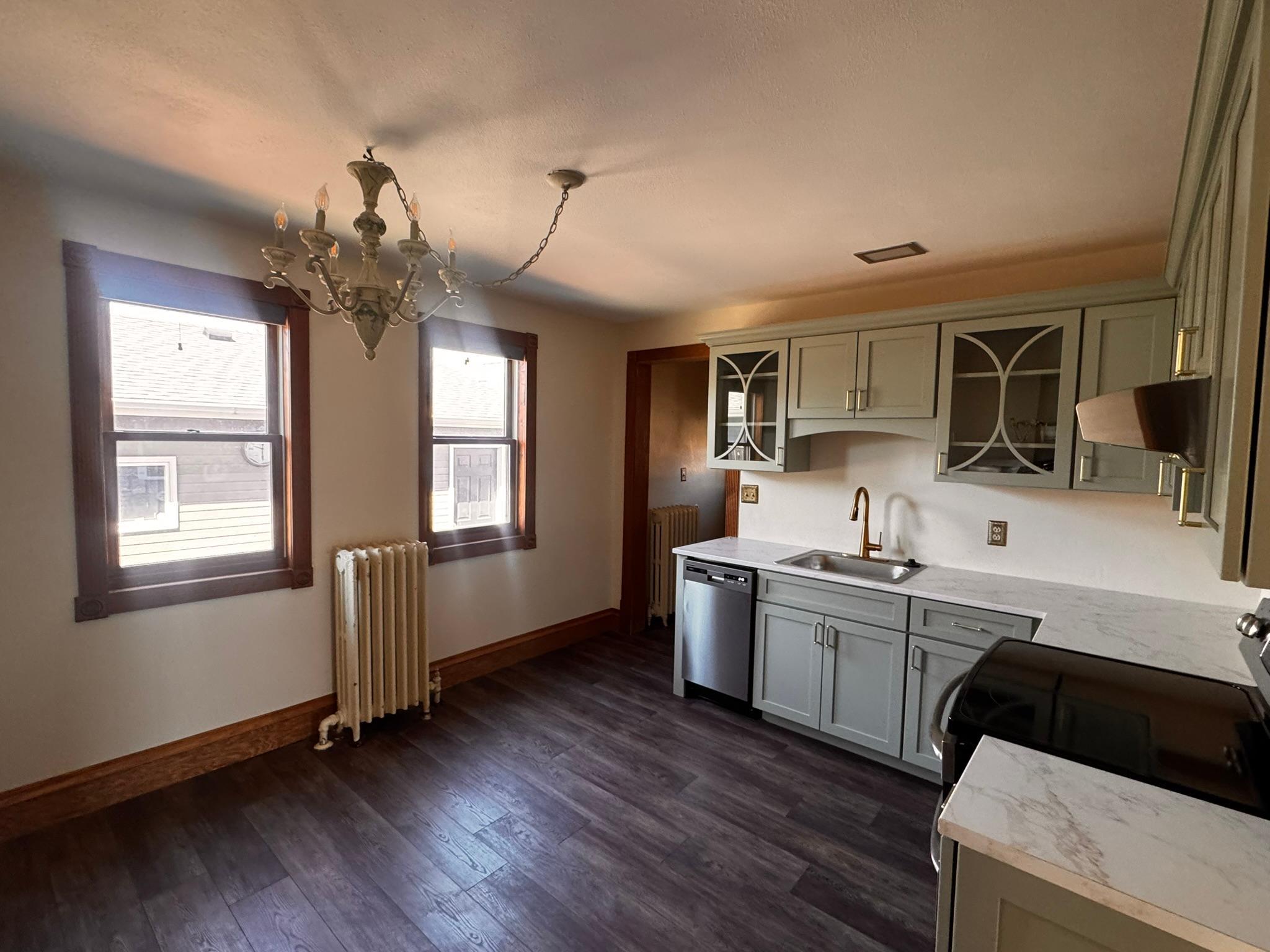 1920 single family home for sale at 712 Burke Avenue in Harvey, ND — 3 bed, 2 bath (photo 22 of 41)