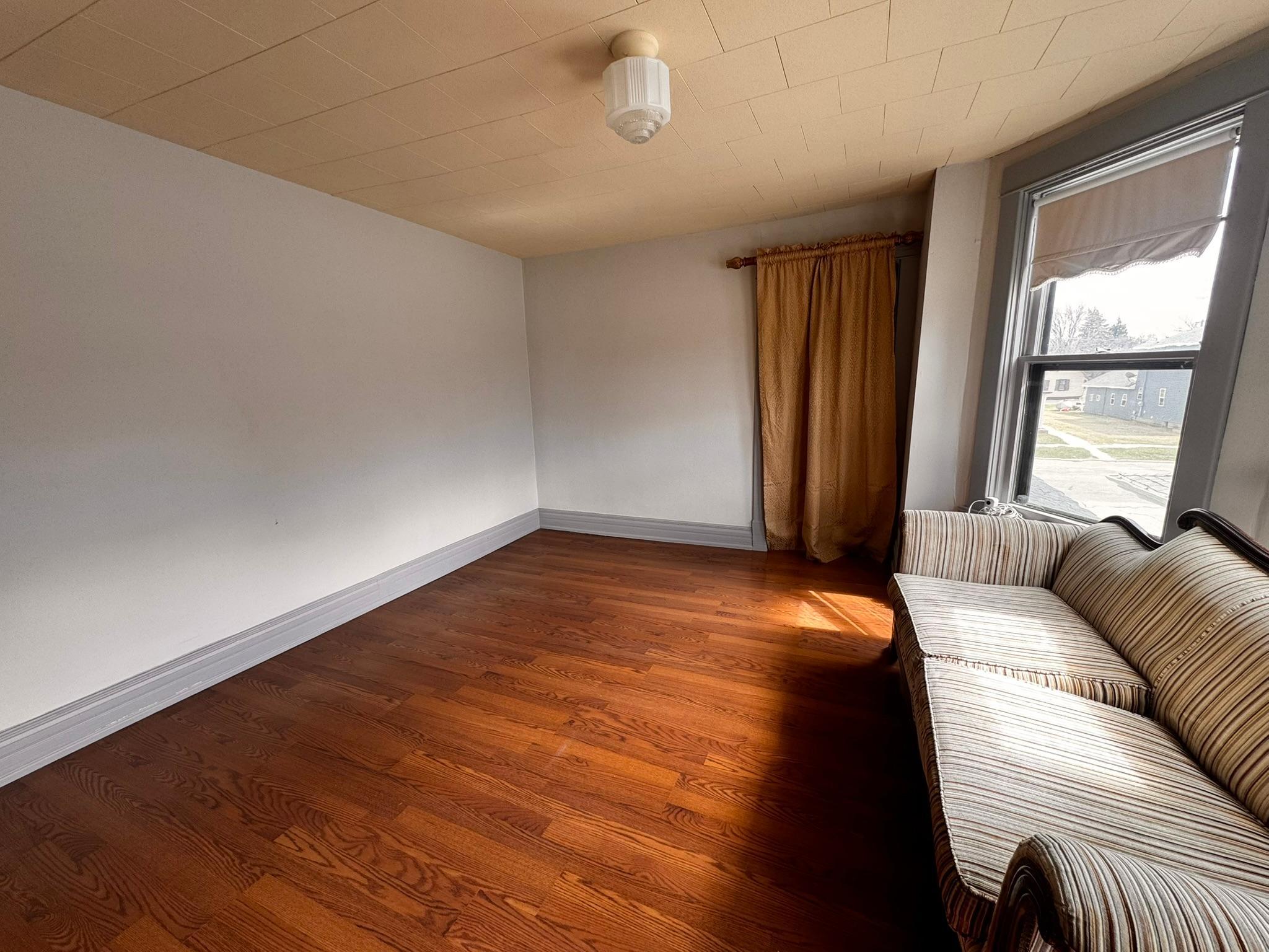 1920 single family home for sale at 712 Burke Avenue in Harvey, ND — 3 bed, 2 bath (photo 30 of 41)