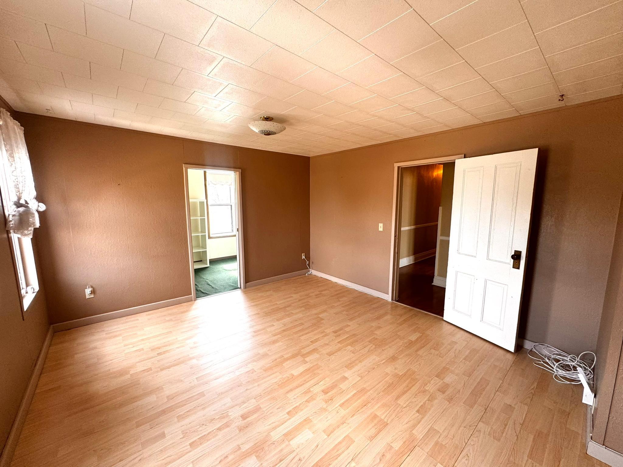 1920 single family home for sale at 712 Burke Avenue in Harvey, ND — 3 bed, 2 bath (photo 31 of 41)