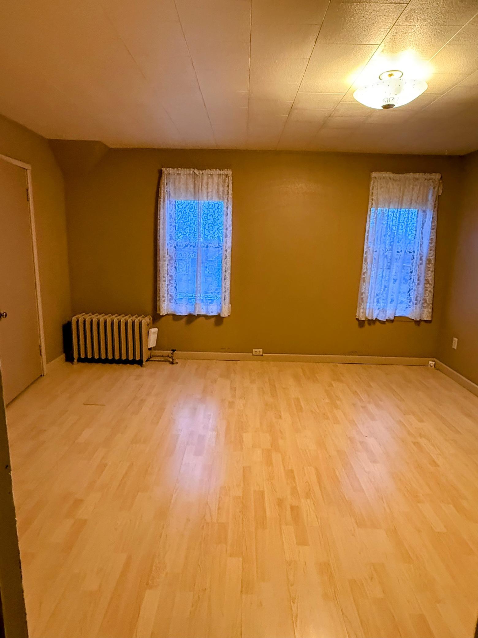 1920 single family home for sale at 712 Burke Avenue in Harvey, ND — 3 bed, 2 bath (photo 33 of 41)