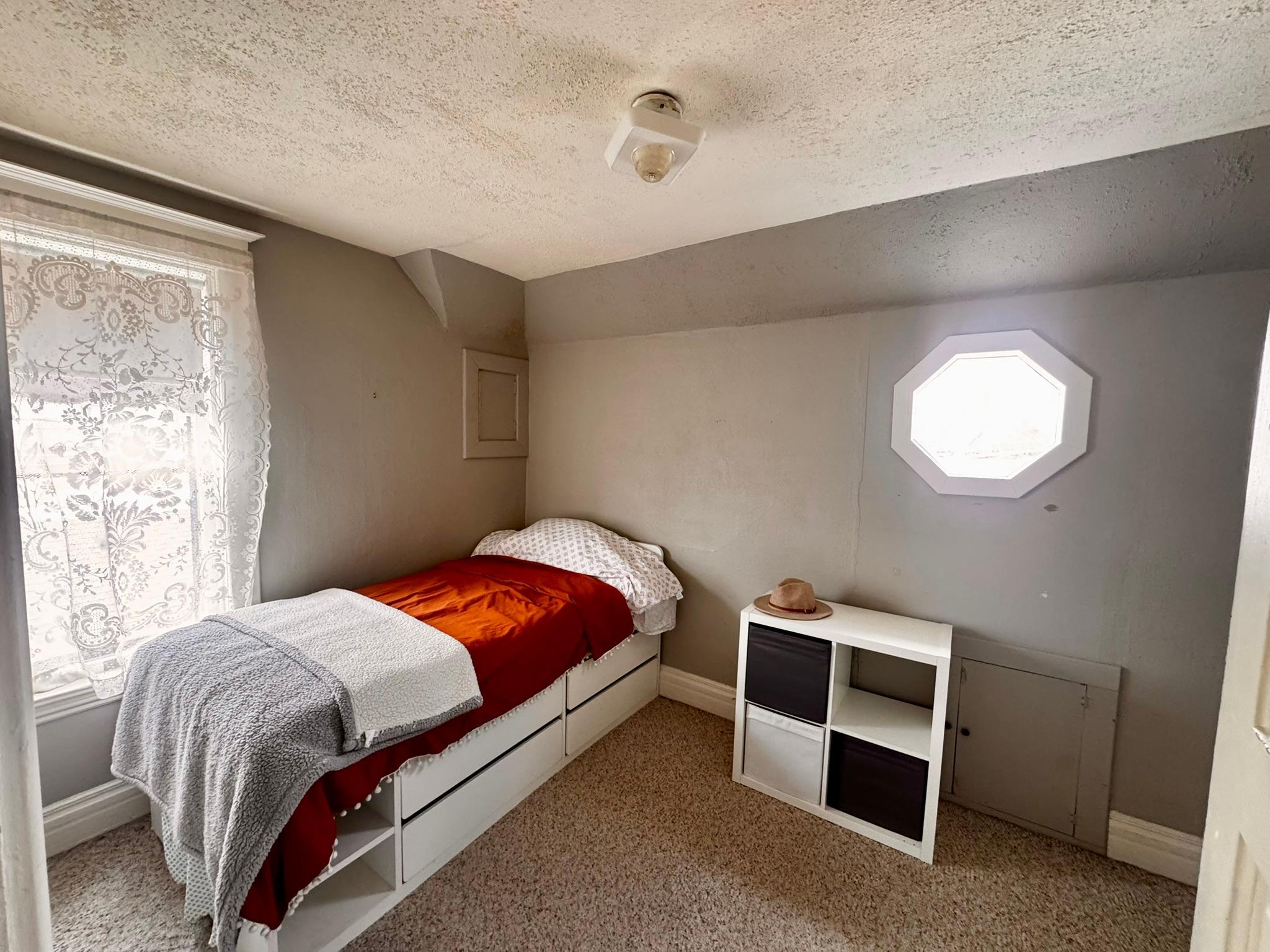 1920 single family home for sale at 712 Burke Avenue in Harvey, ND — 3 bed, 2 bath (photo 37 of 41)