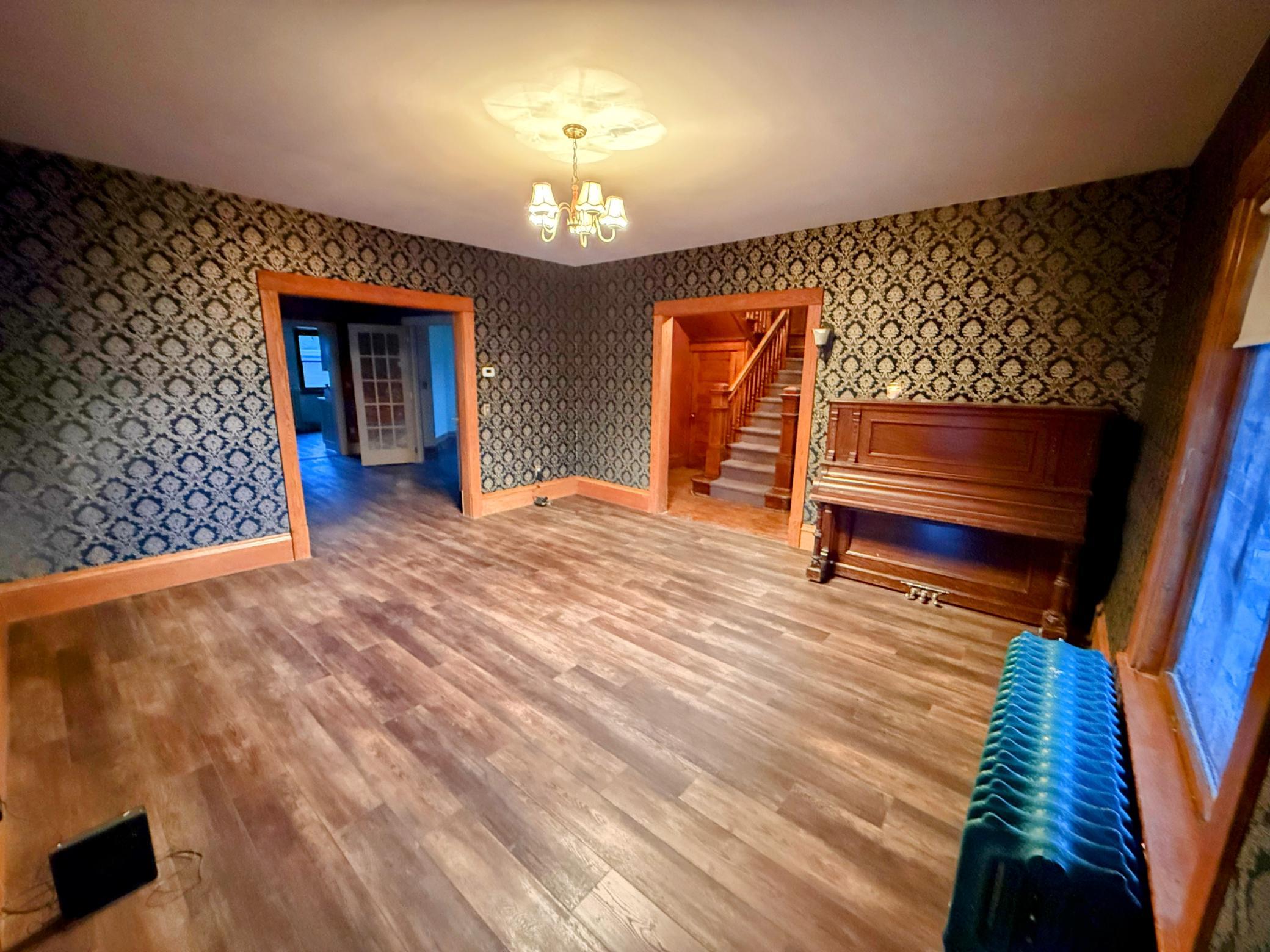 1920 single family home for sale at 712 Burke Avenue in Harvey, ND — 3 bed, 2 bath (photo 8 of 41)