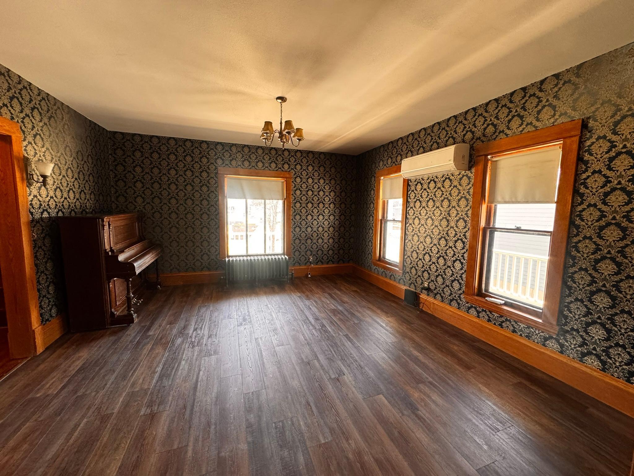 1920 single family home for sale at 712 Burke Avenue in Harvey, ND — 3 bed, 2 bath (photo 9 of 41)
