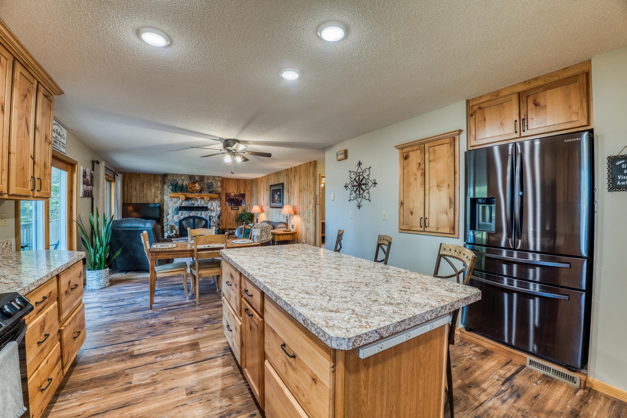 1998 single family home for sale at 32061 Primrose Lane in Laporte, MN — 3 bed, 2 bath (photo 23 of 101)