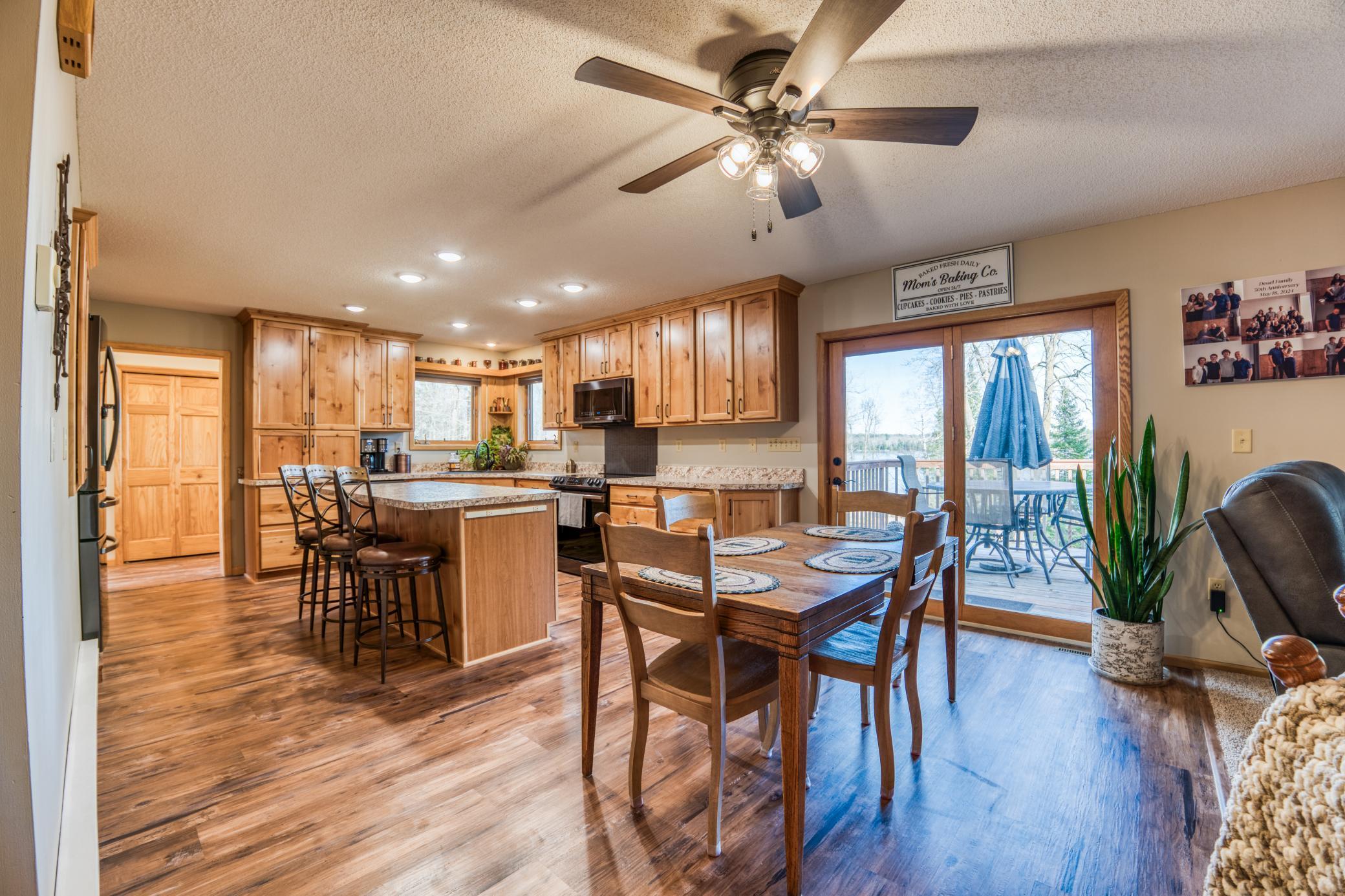 1998 single family home for sale at 32061 Primrose Lane in Laporte, MN — 3 bed, 2 bath (photo 27 of 101)