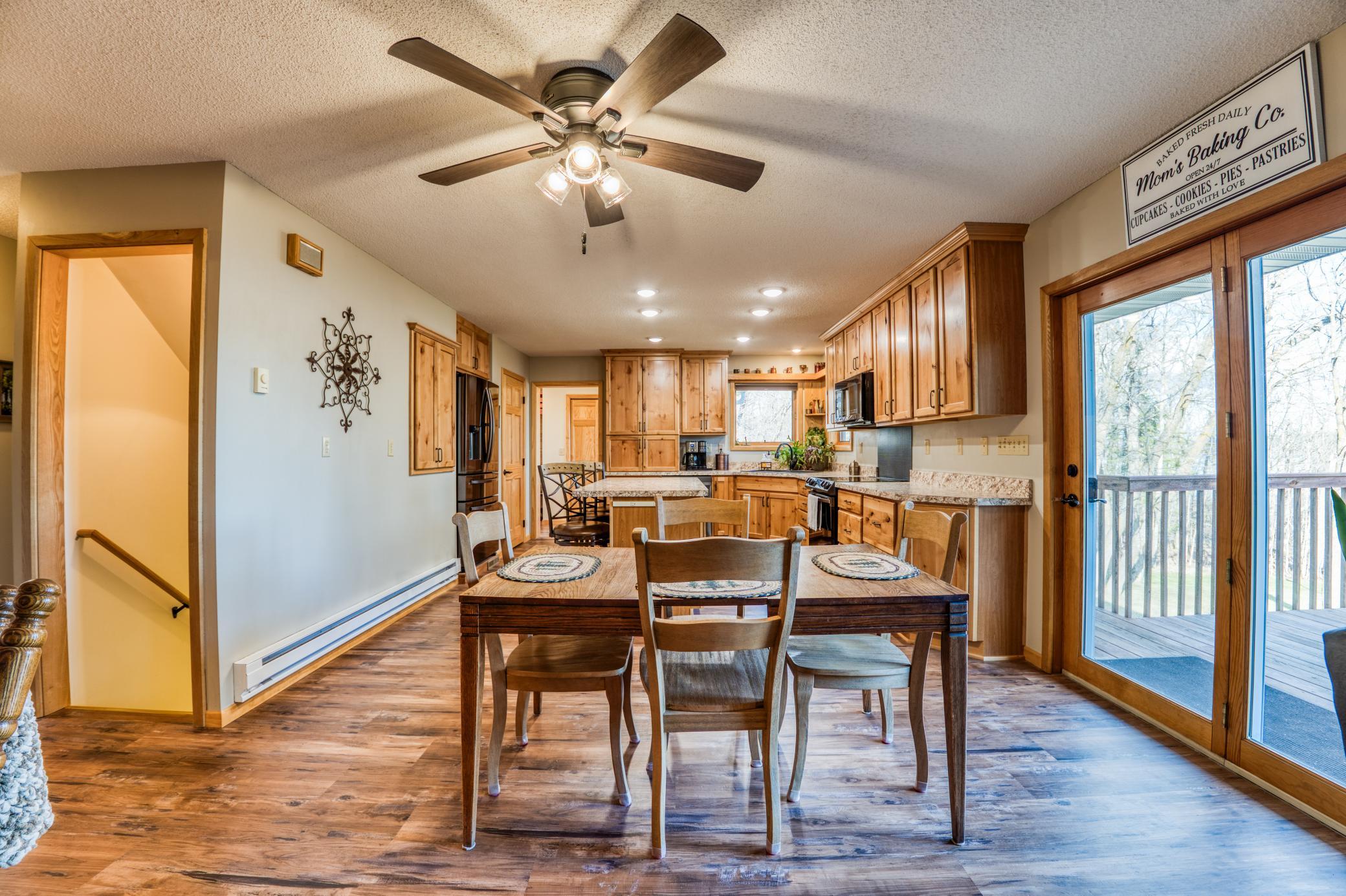1998 single family home for sale at 32061 Primrose Lane in Laporte, MN — 3 bed, 2 bath (photo 28 of 101)