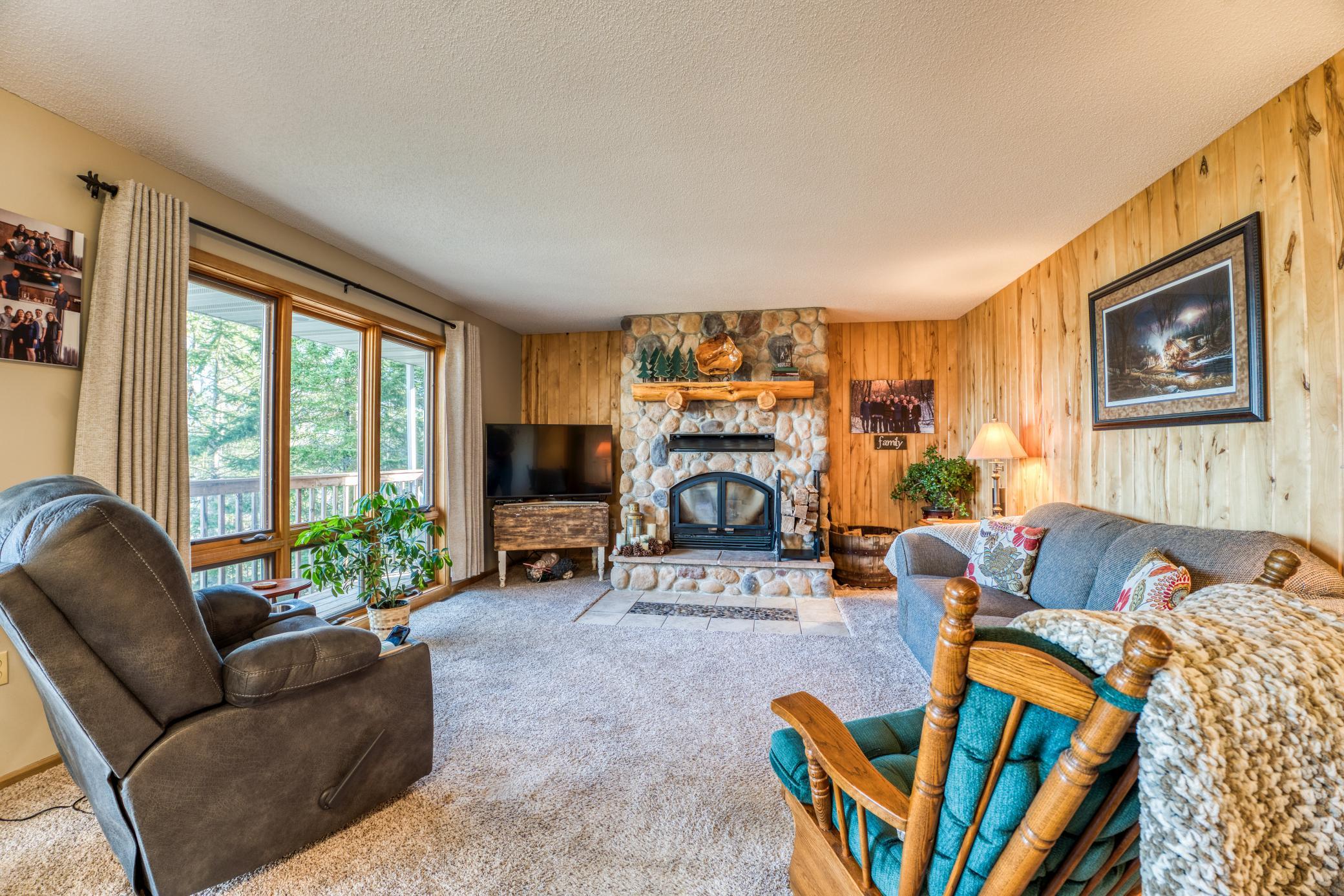 1998 single family home for sale at 32061 Primrose Lane in Laporte, MN — 3 bed, 2 bath (photo 29 of 101)