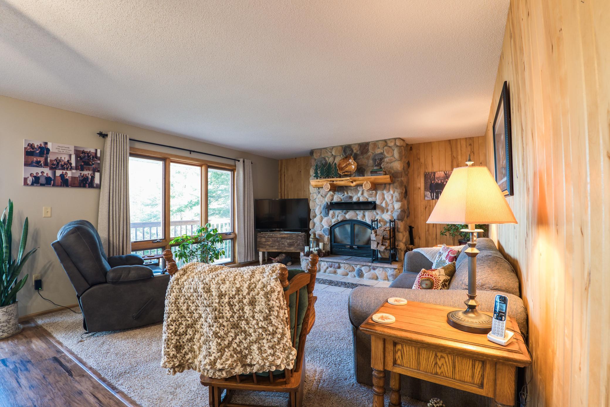 1998 single family home for sale at 32061 Primrose Lane in Laporte, MN — 3 bed, 2 bath (photo 33 of 101)