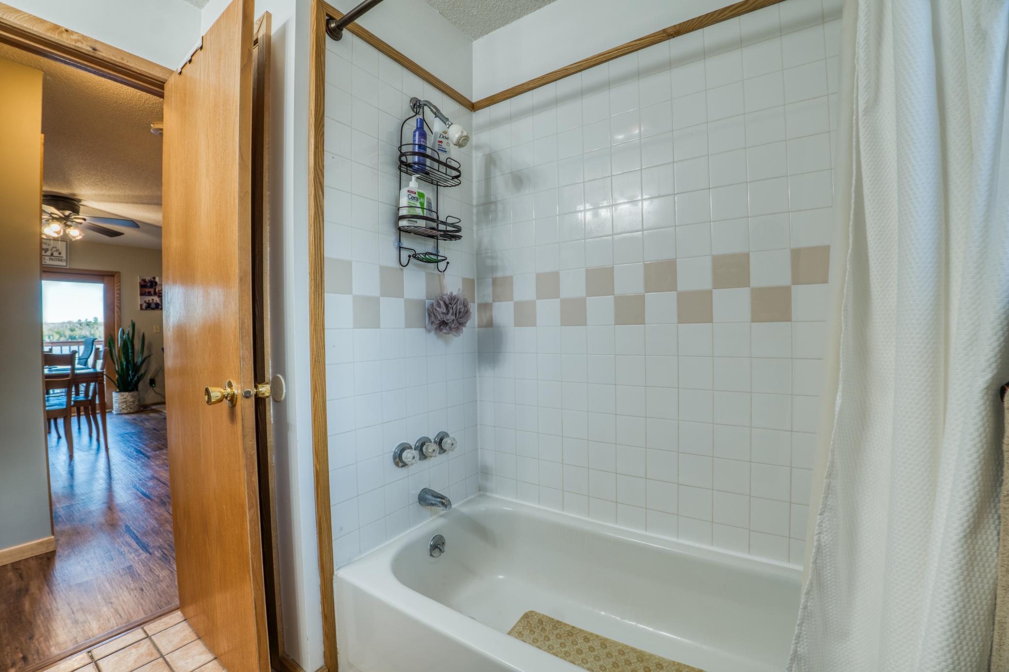 1998 single family home for sale at 32061 Primrose Lane in Laporte, MN — 3 bed, 2 bath (photo 40 of 101)